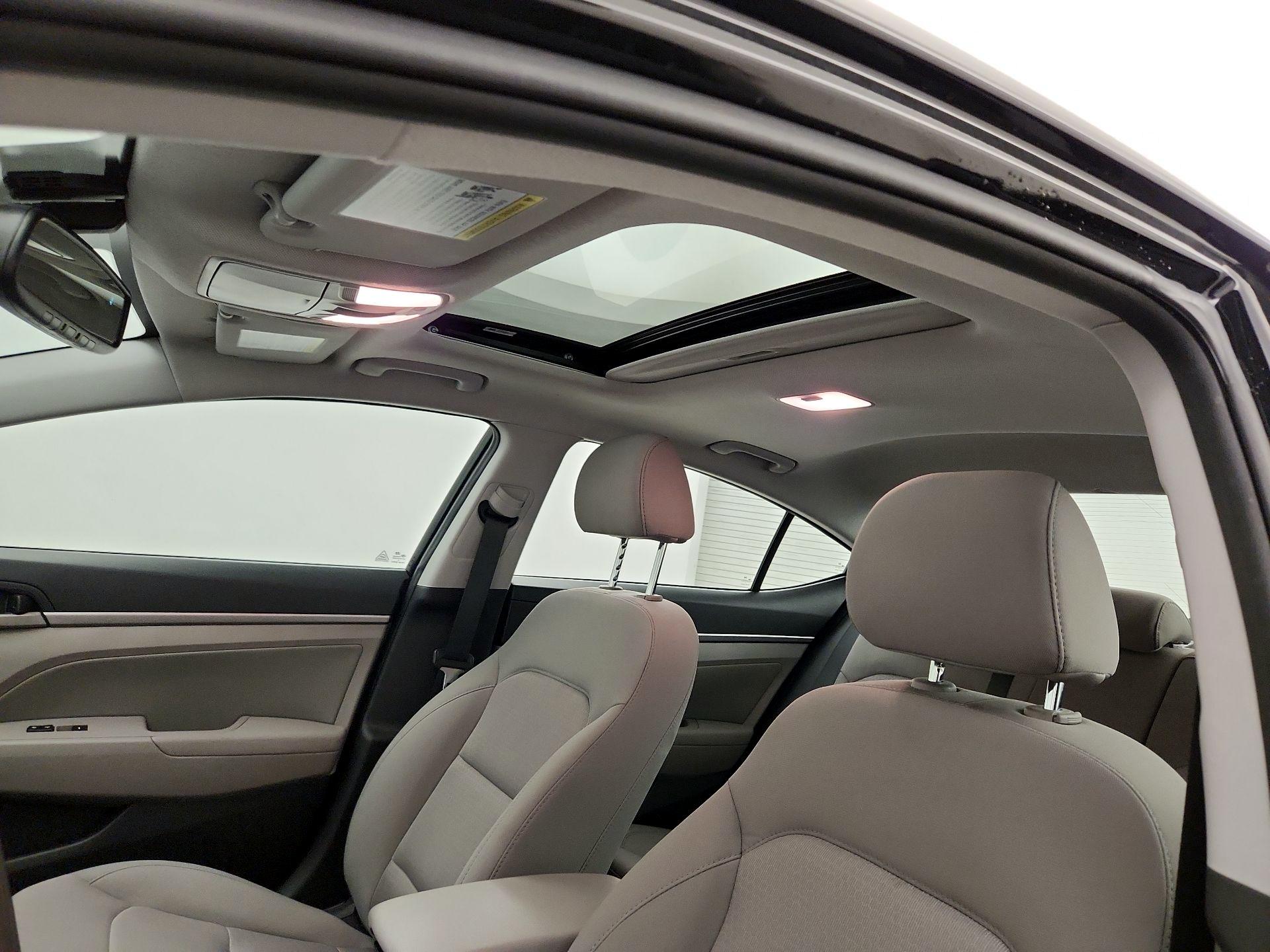 Thumbnail: 2018 Hyundai Elantra - 20