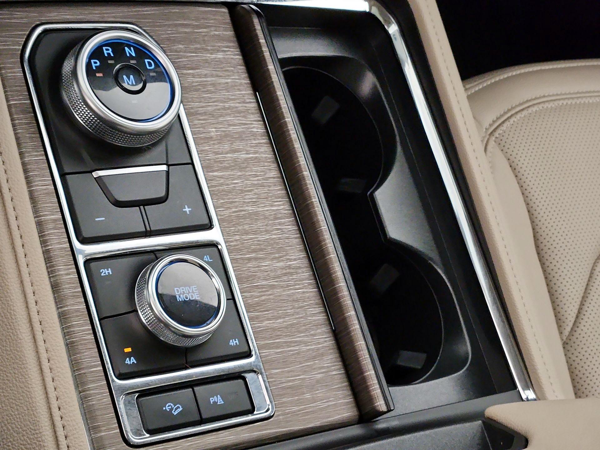 Thumbnail: 2024 Ford Expedition MAX - 18