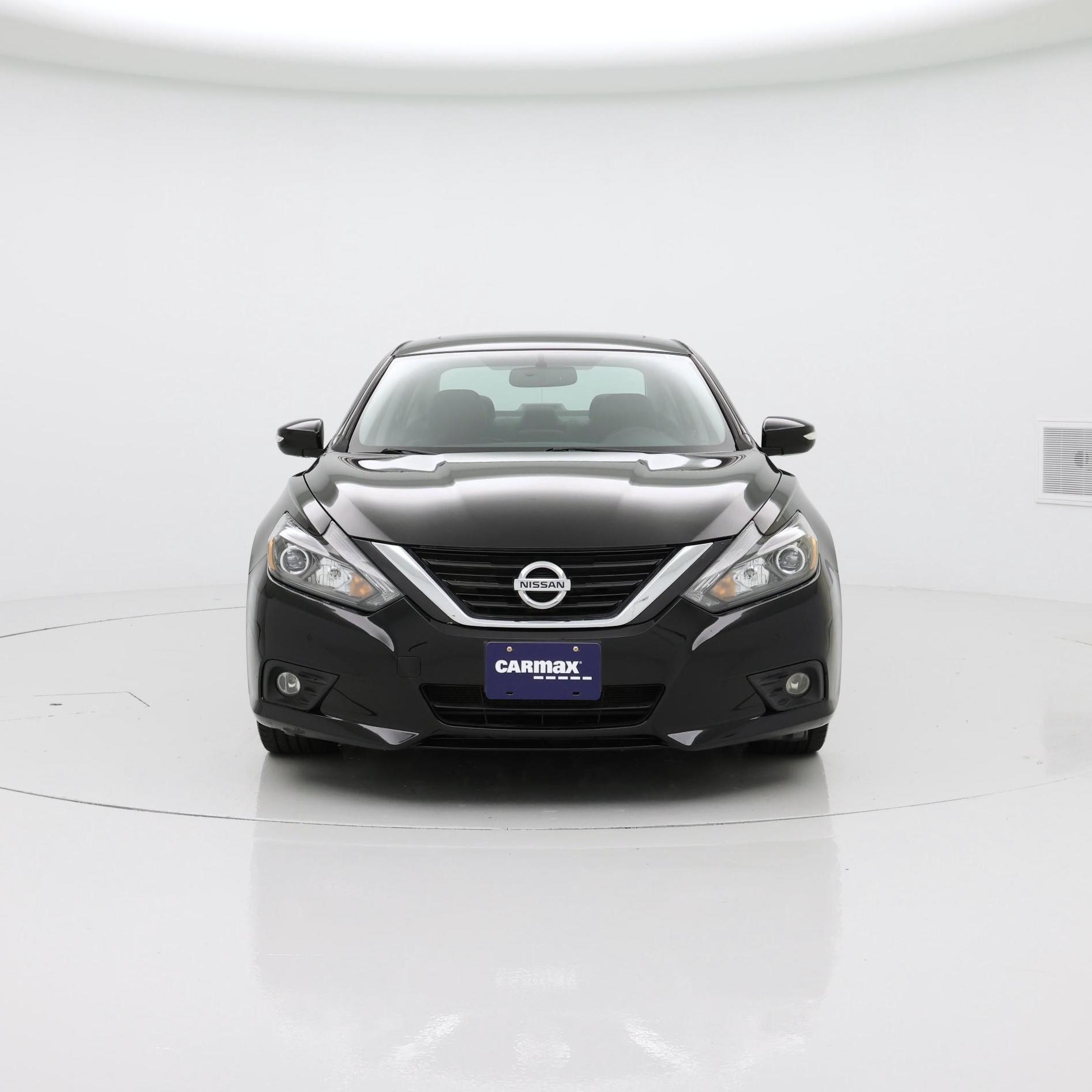 Thumbnail: 2016 Nissan Altima - 5