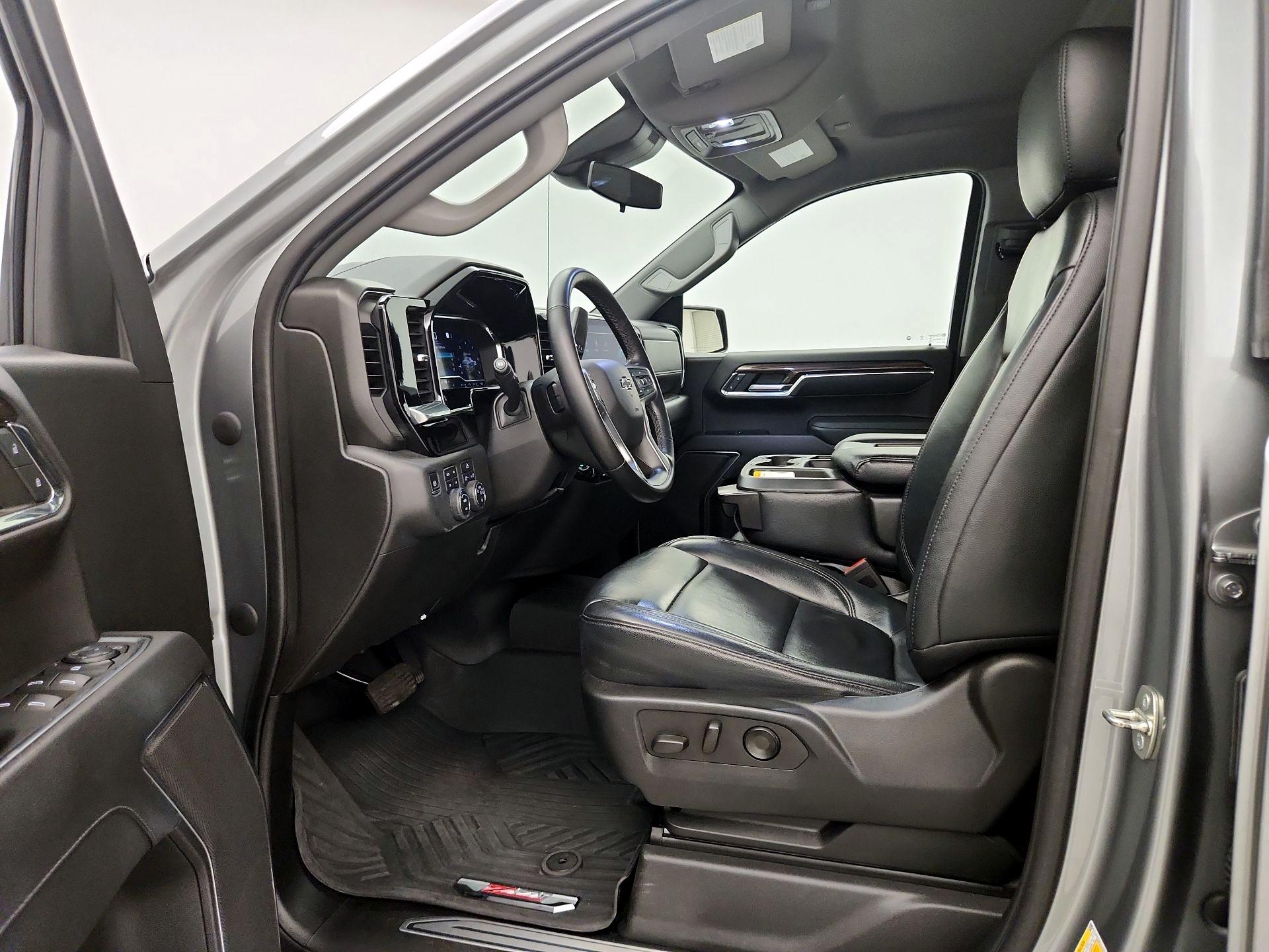 Thumbnail: 2023 Chevrolet Silverado 1500 - 11
