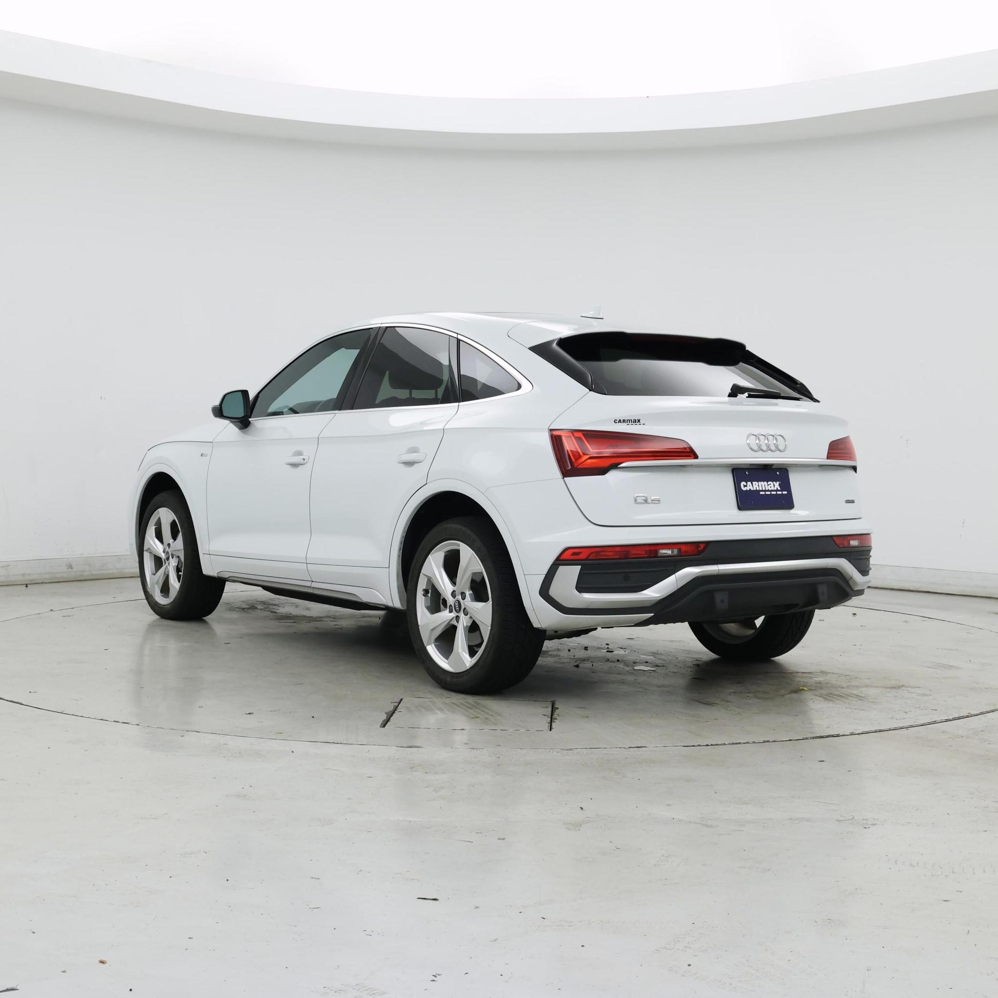 Thumbnail: 2021 Audi Q5 - 2