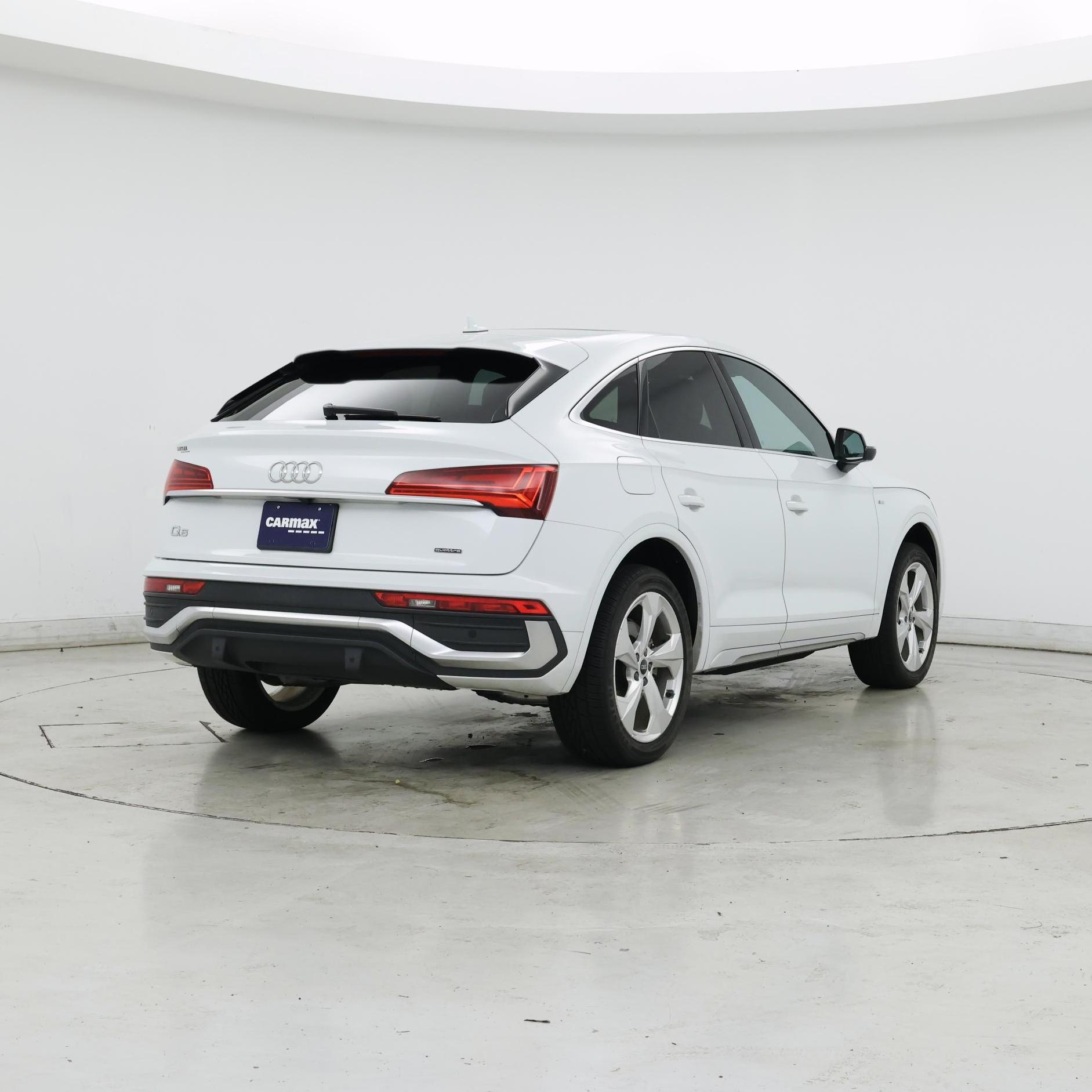 Thumbnail: 2021 Audi Q5 - 8