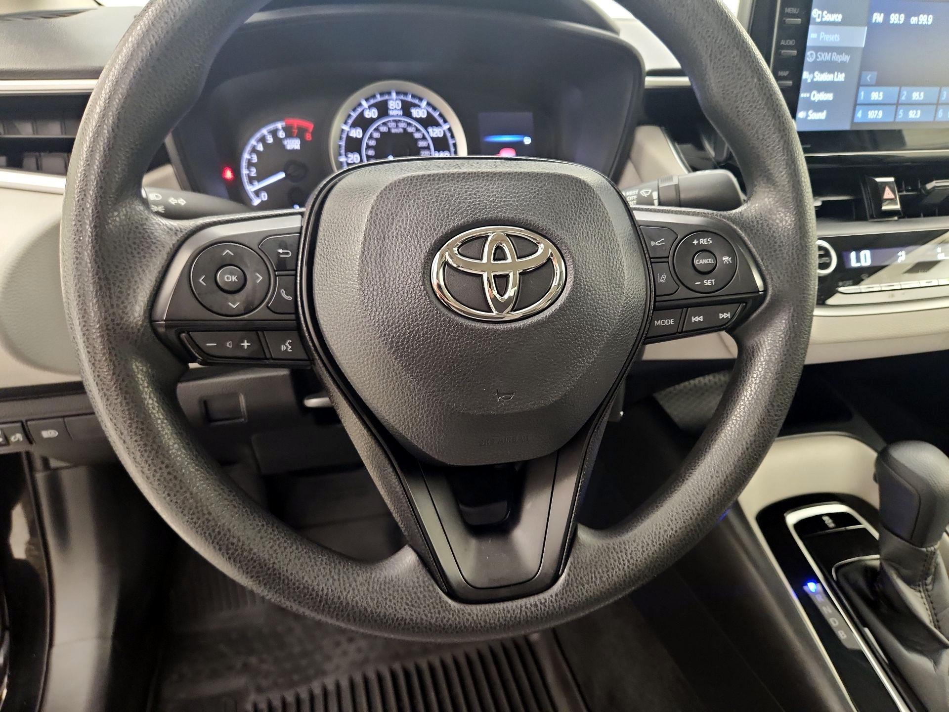 Thumbnail: 2022 Toyota Corolla - 10
