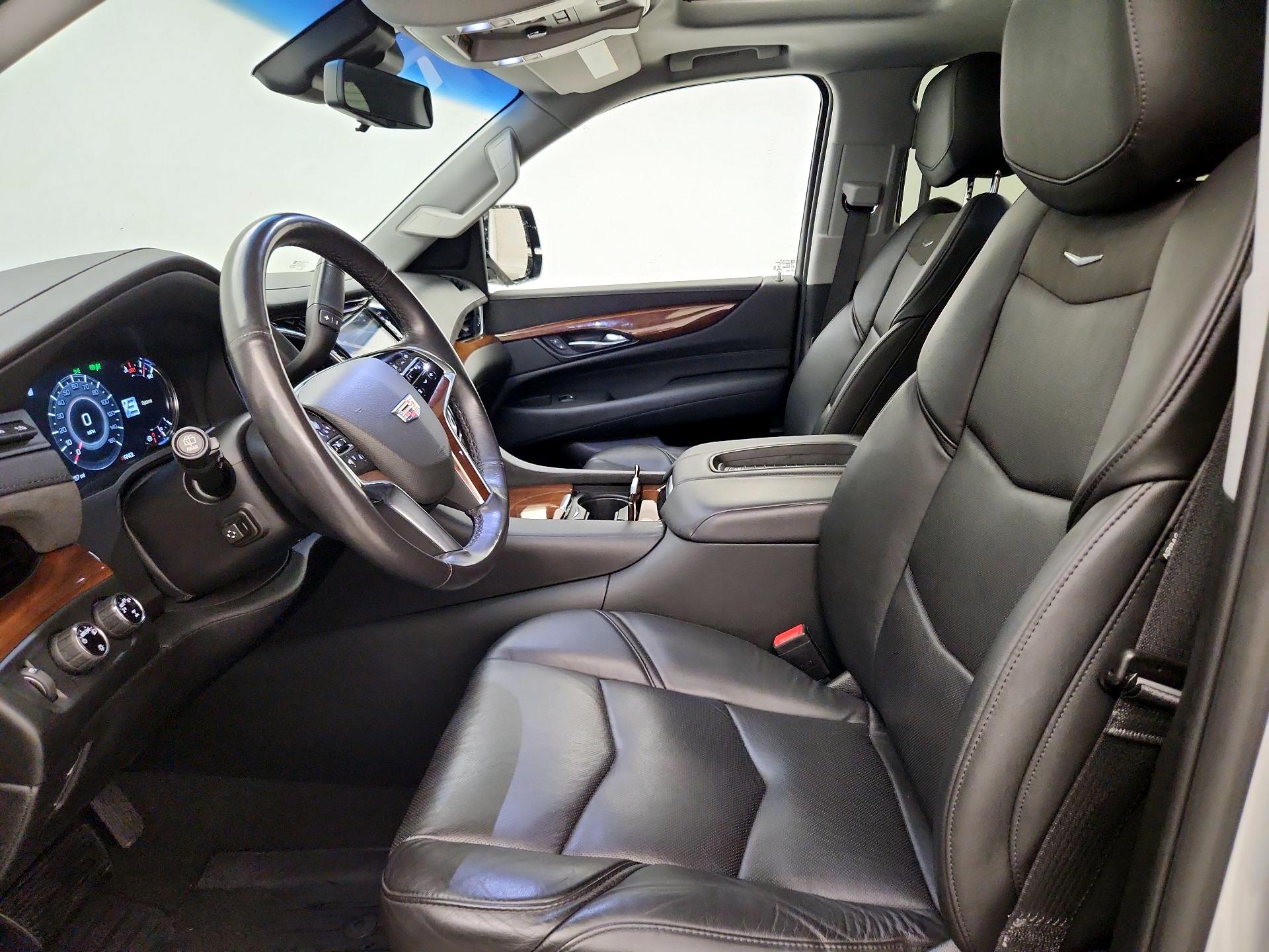 Thumbnail: 2019 Cadillac Escalade - 11