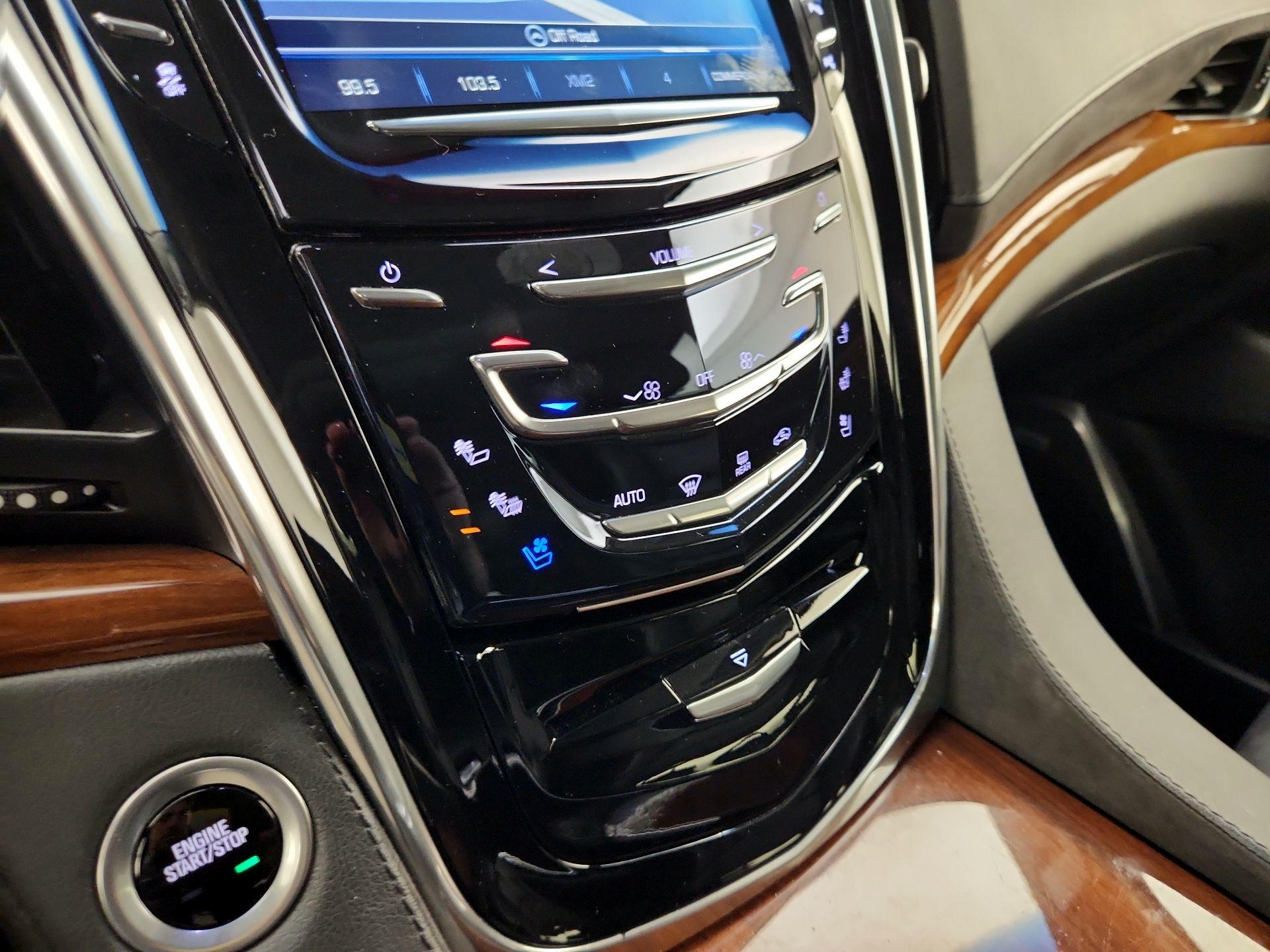 Thumbnail: 2019 Cadillac Escalade - 17