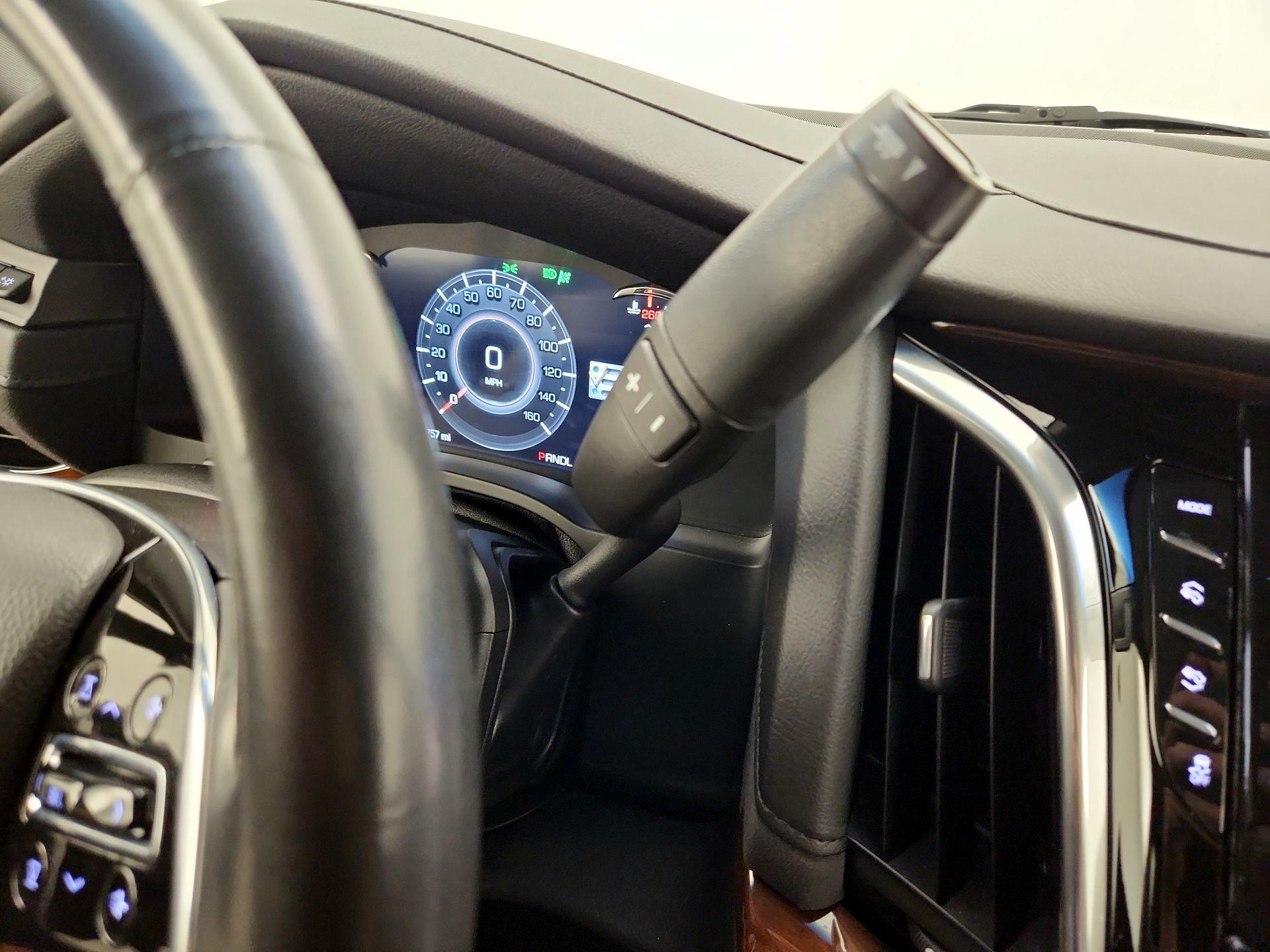 Thumbnail: 2019 Cadillac Escalade - 18