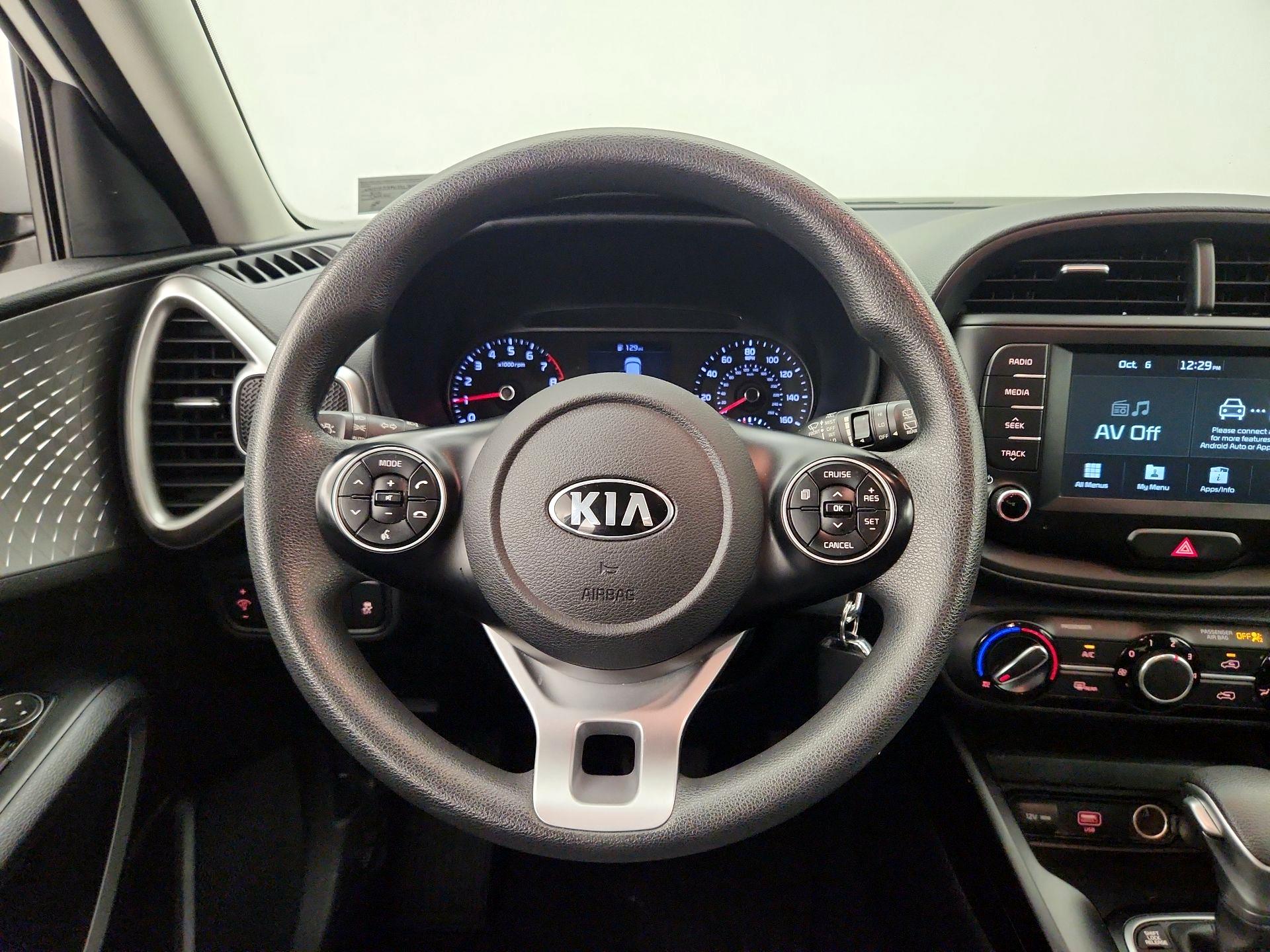 Thumbnail: 2020 Kia Soul - 10