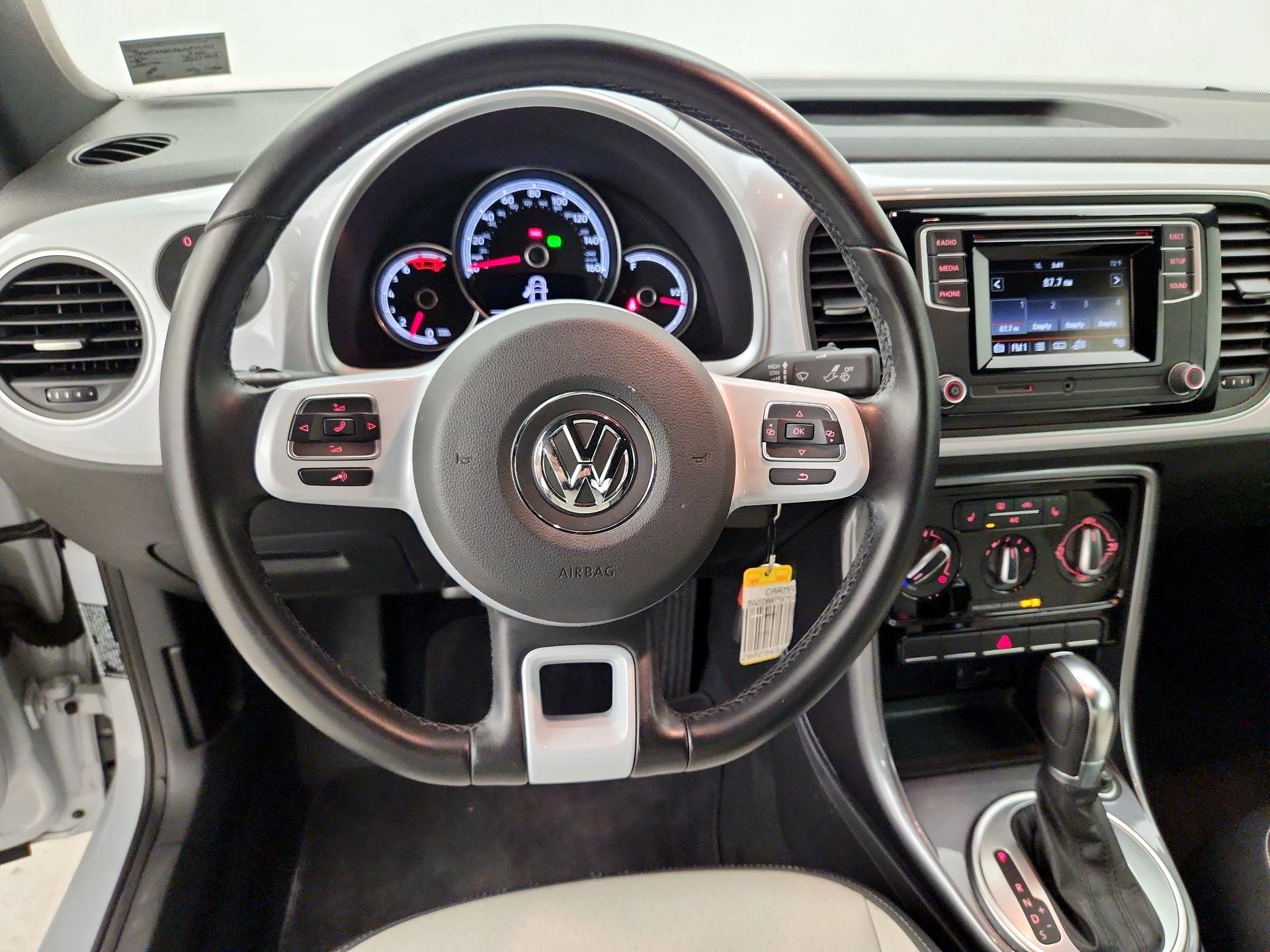 Thumbnail: 2019 Volkswagen Beetle - 10