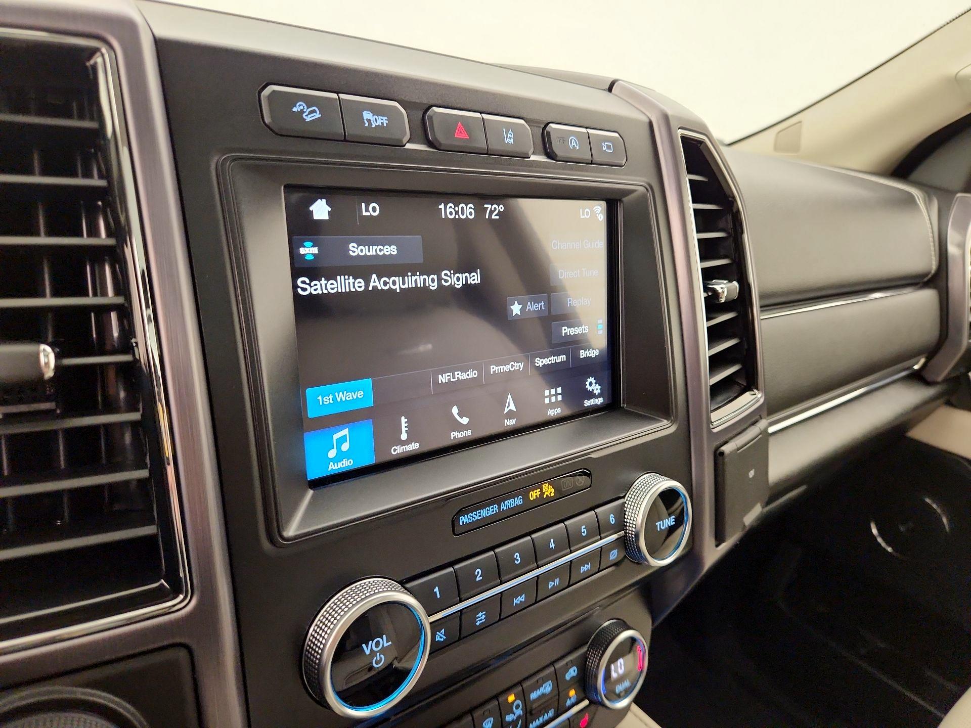 Thumbnail: 2018 Ford Expedition - 16