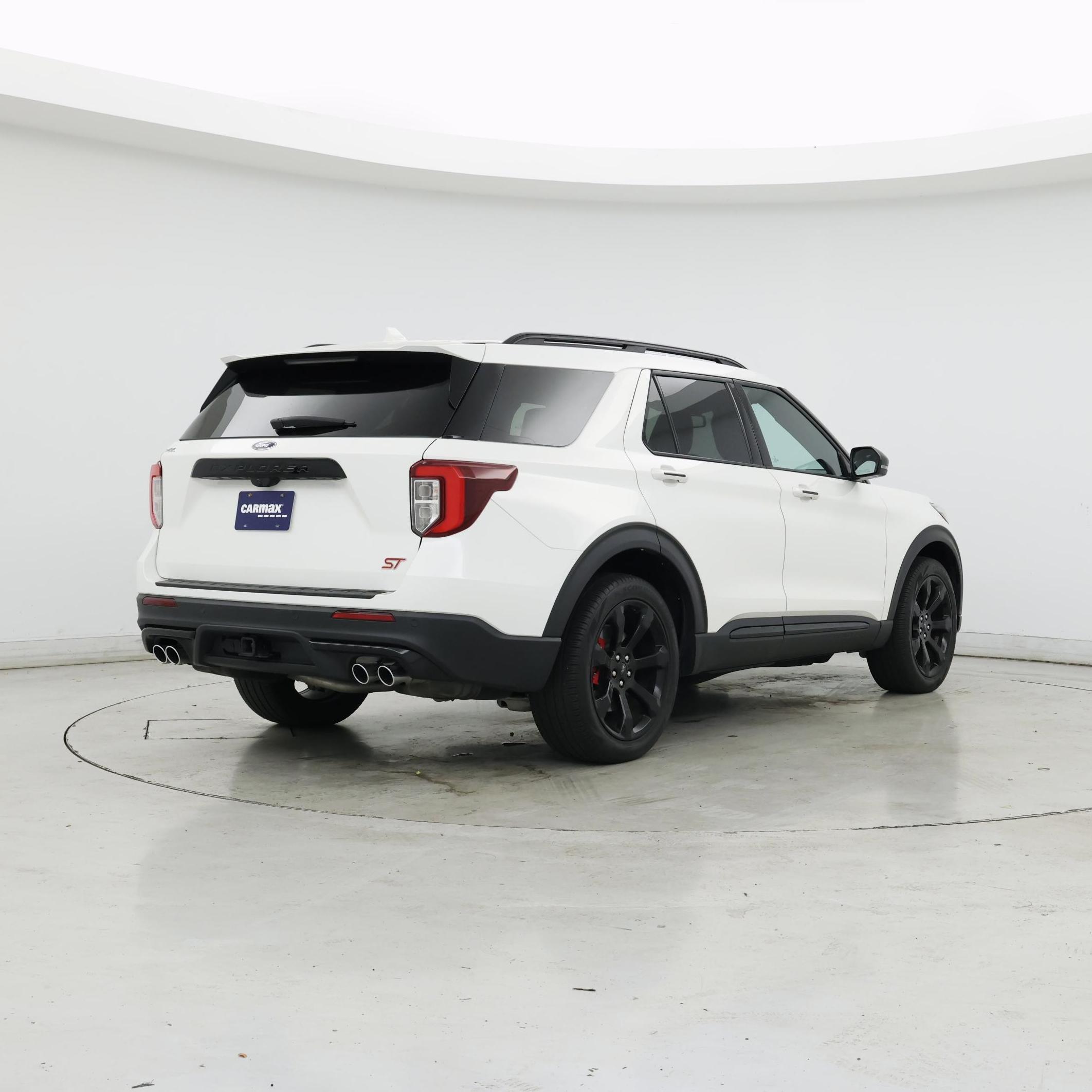 Thumbnail: 2023 Ford Explorer - 8