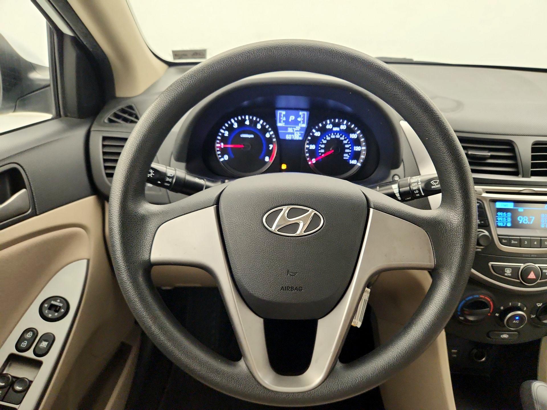 Thumbnail: 2016 Hyundai Accent - 10