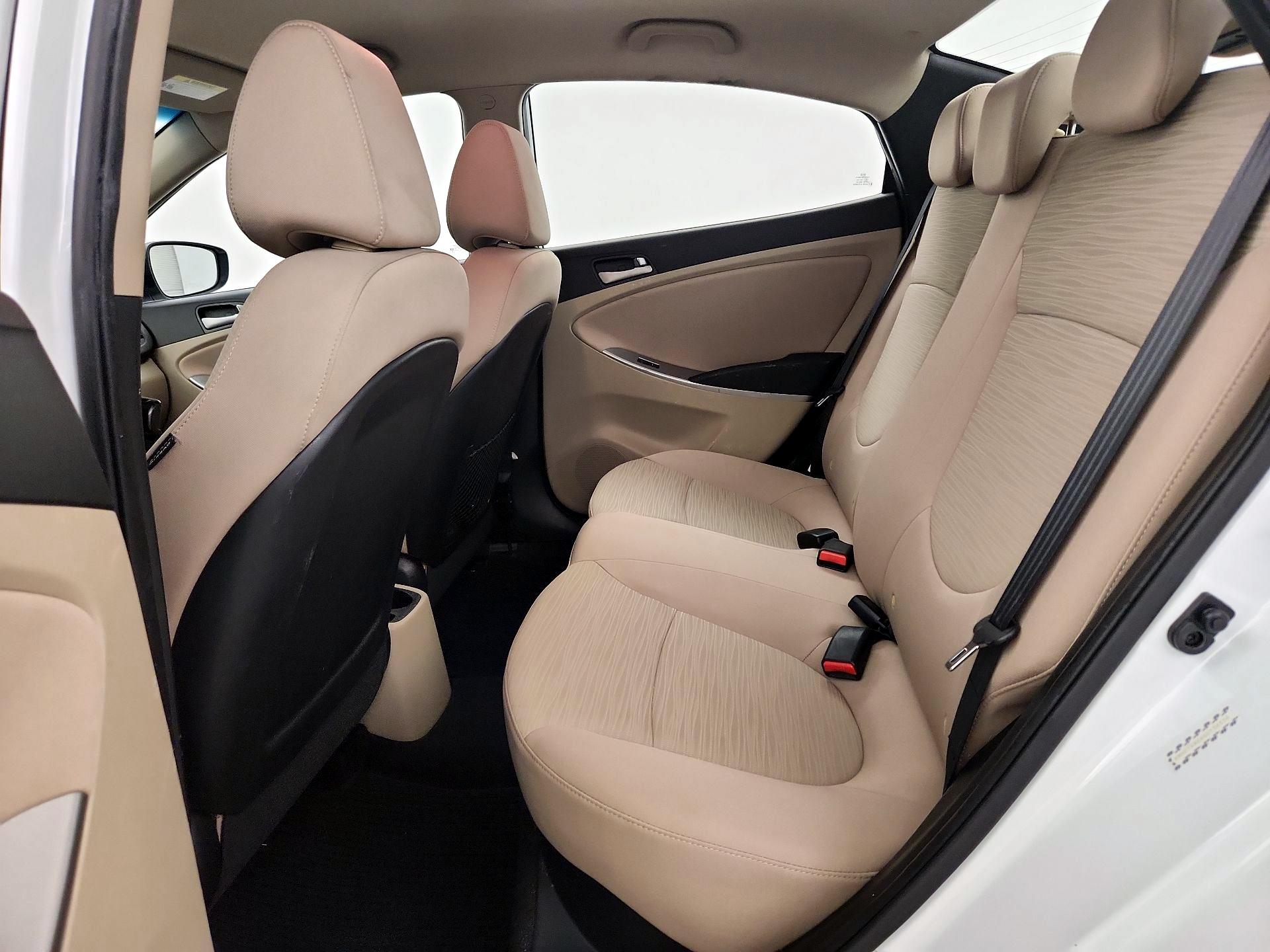 Thumbnail: 2016 Hyundai Accent - 18