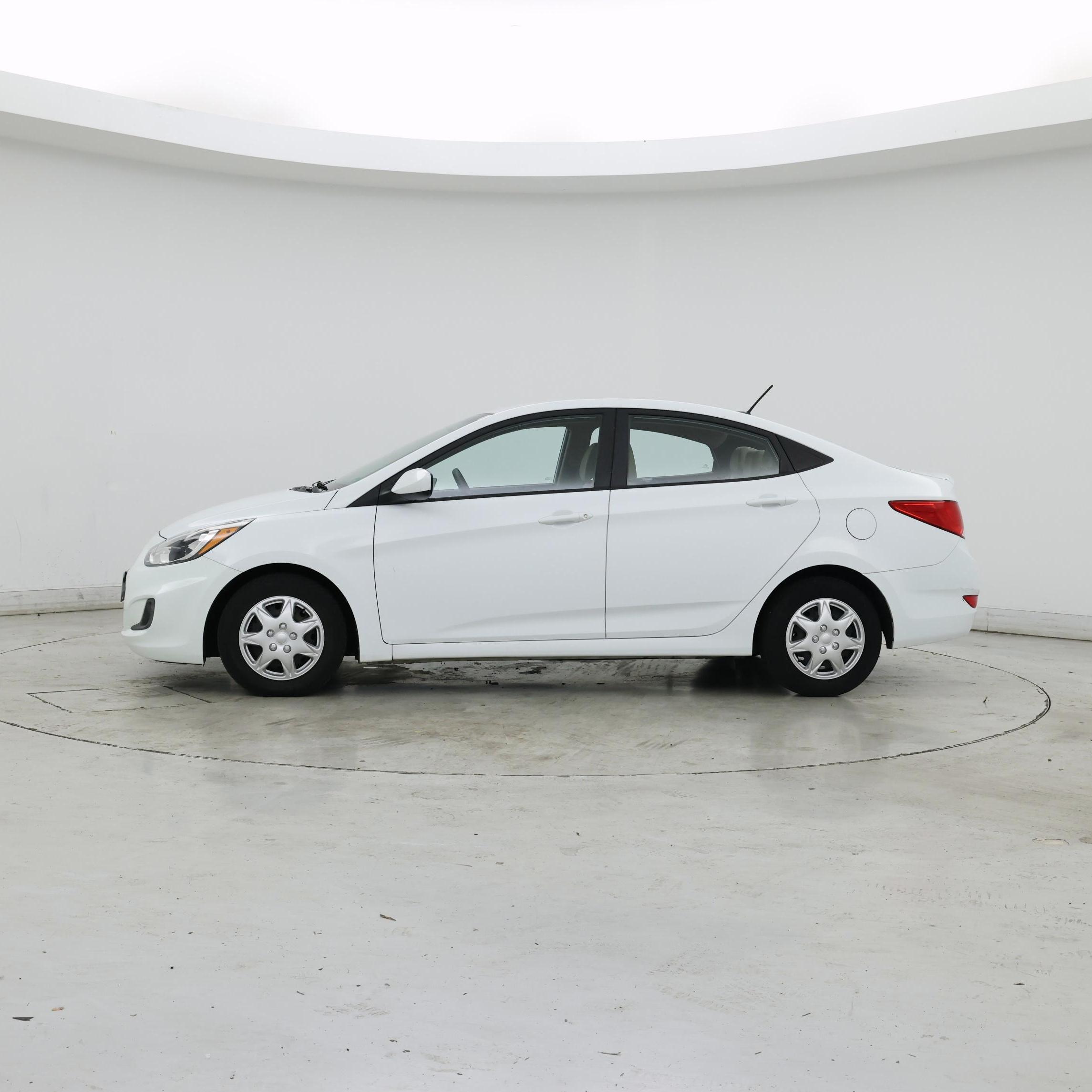Thumbnail: 2016 Hyundai Accent - 3