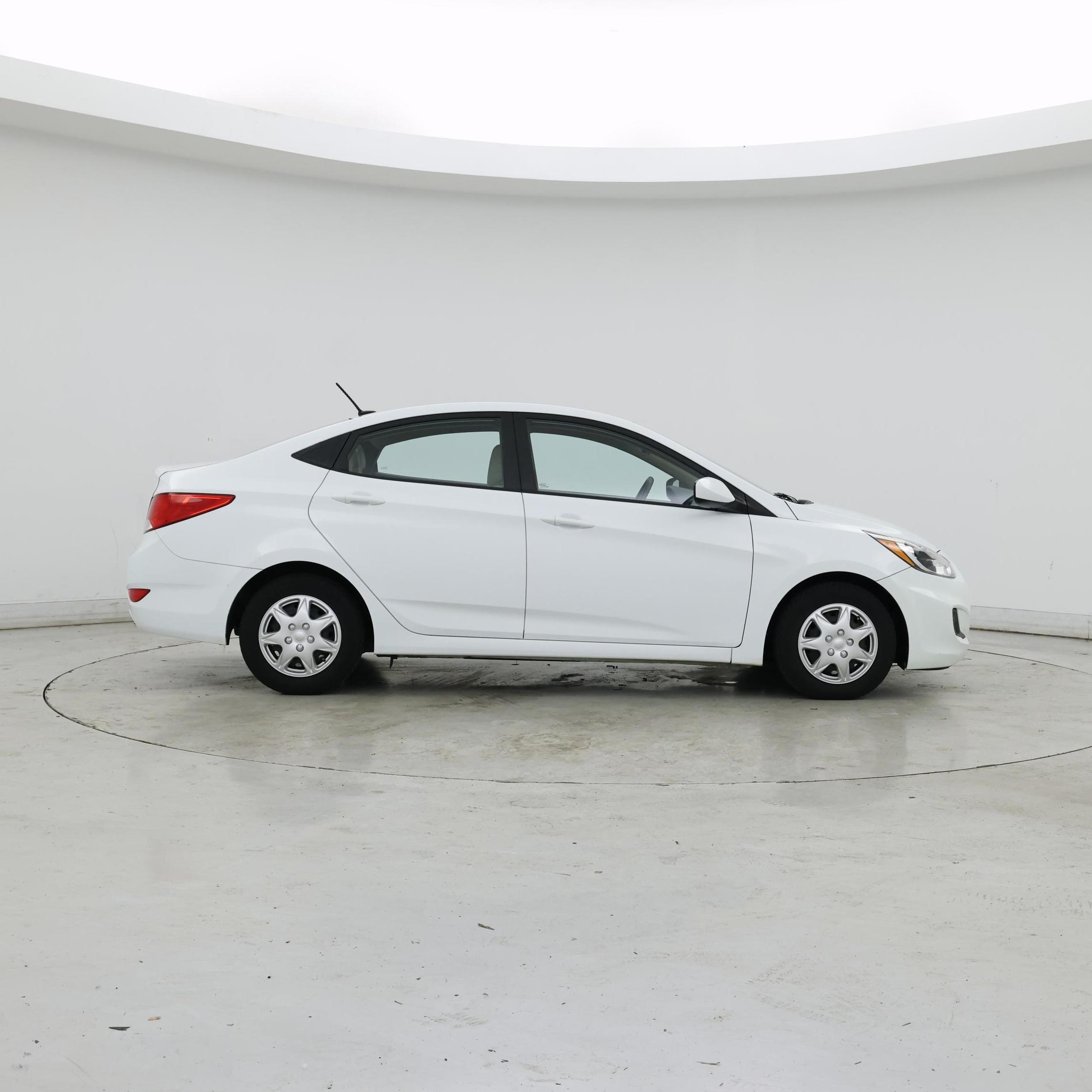 Thumbnail: 2016 Hyundai Accent - 7