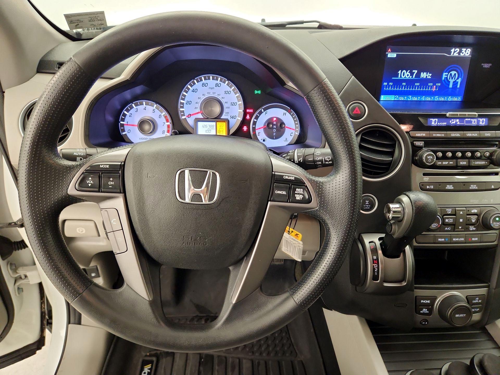 Thumbnail: 2015 Honda Pilot - 10
