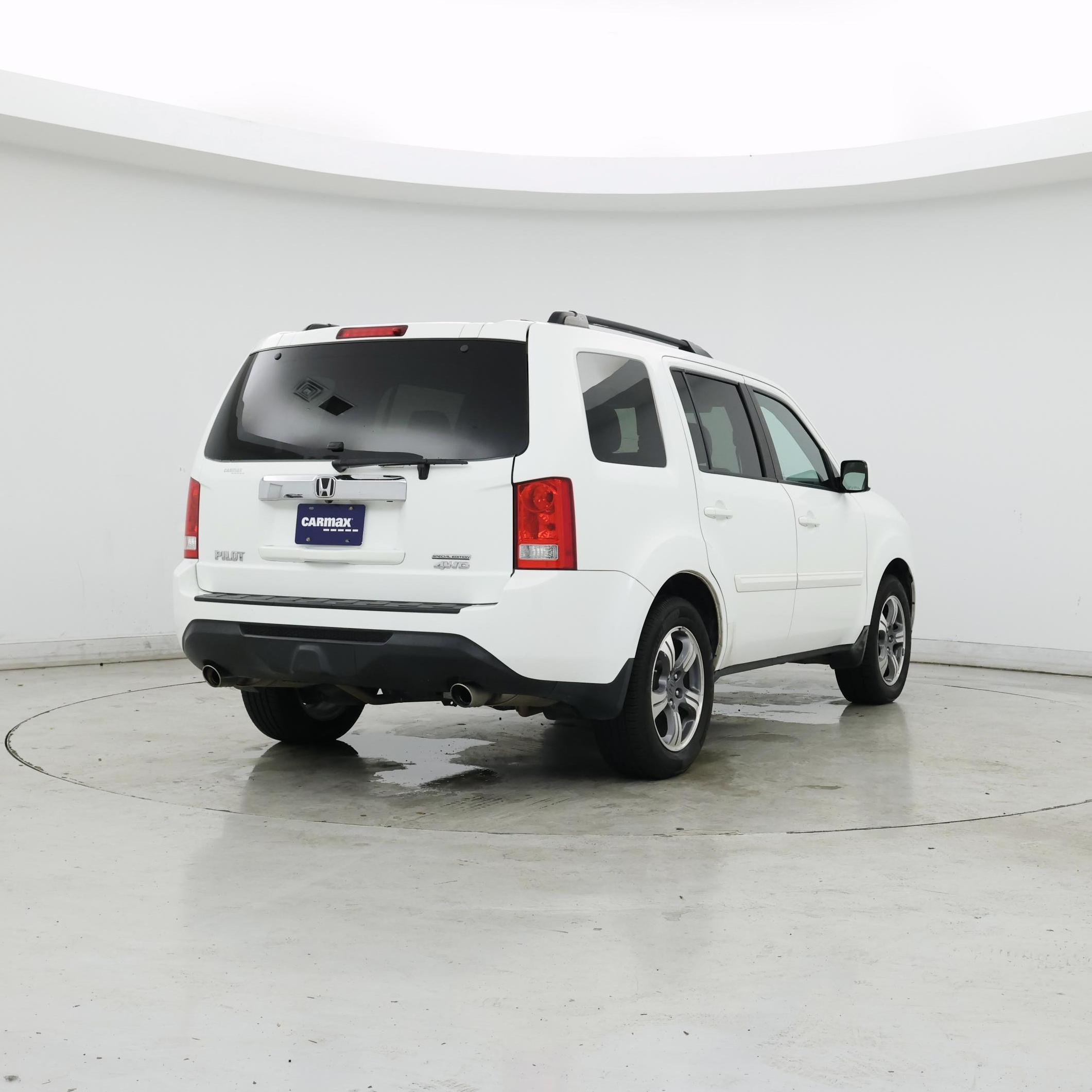 Thumbnail: 2015 Honda Pilot - 8