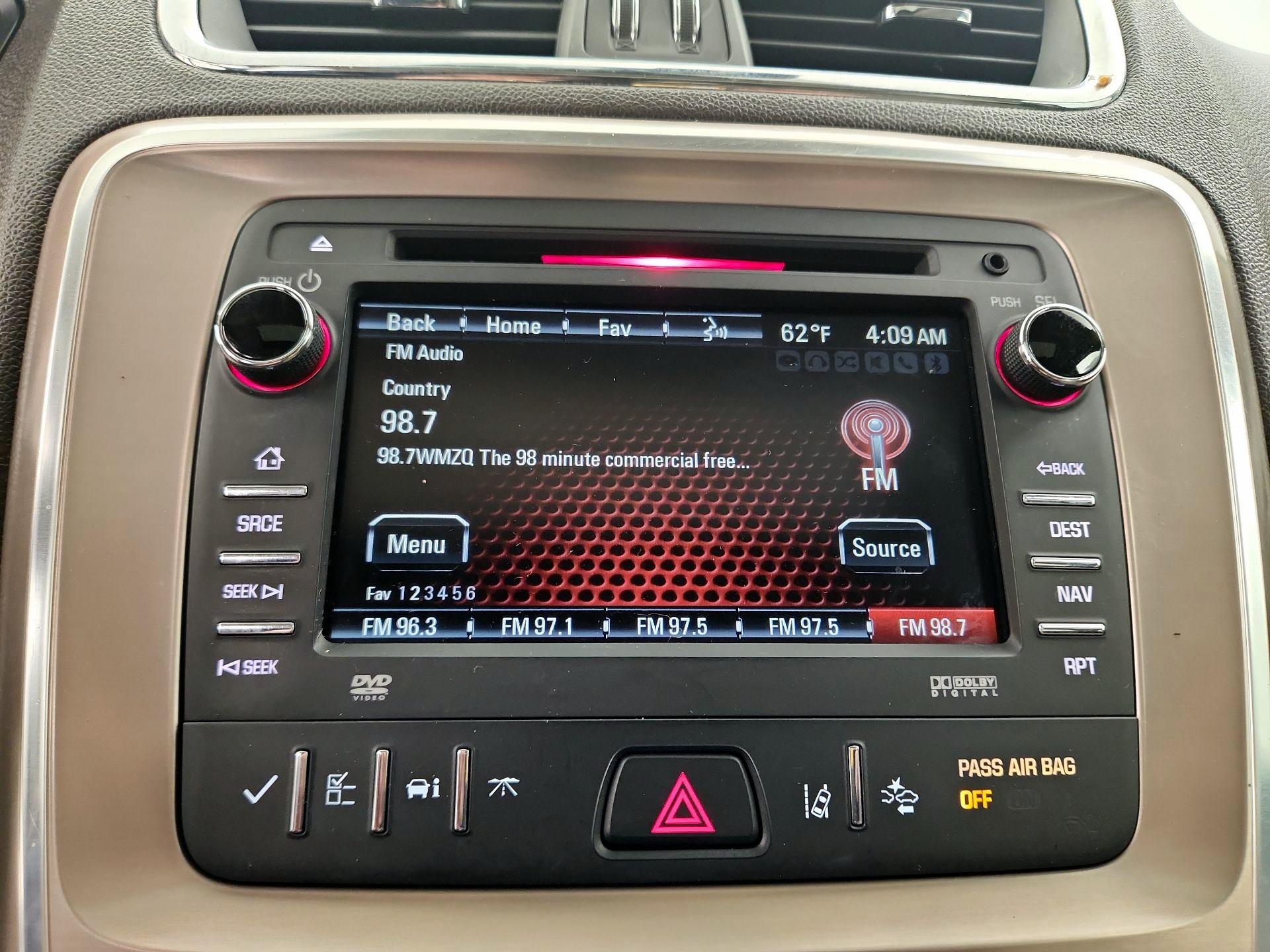 Thumbnail: 2016 GMC Acadia - 16