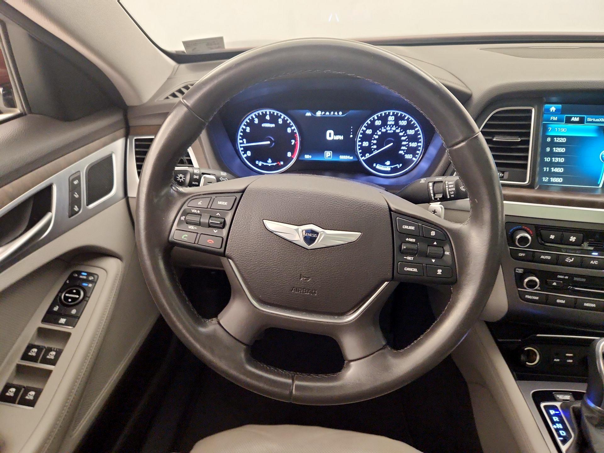 Thumbnail: 2015 Hyundai Genesis - 10