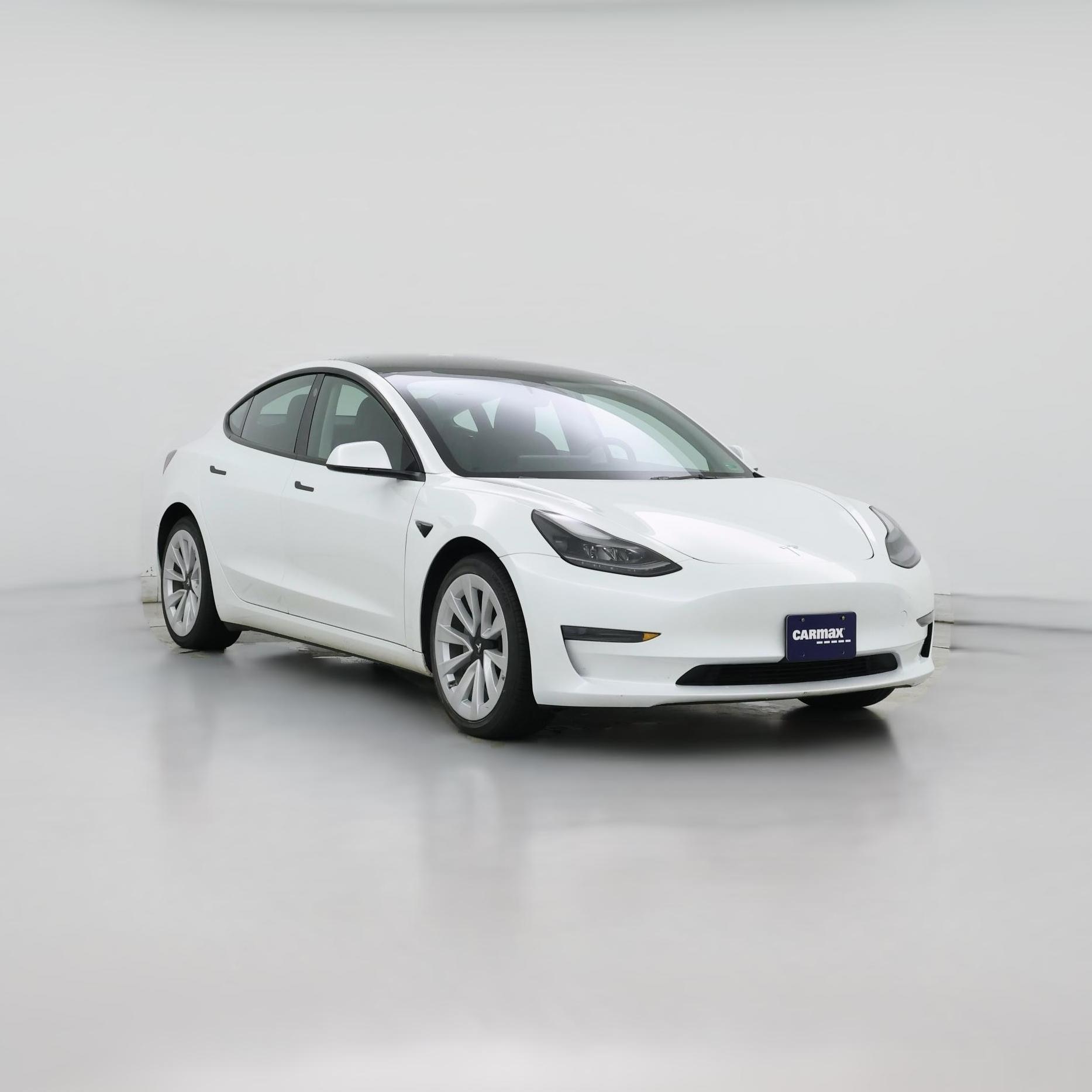 Thumbnail: 2023 Tesla Model 3 - 1