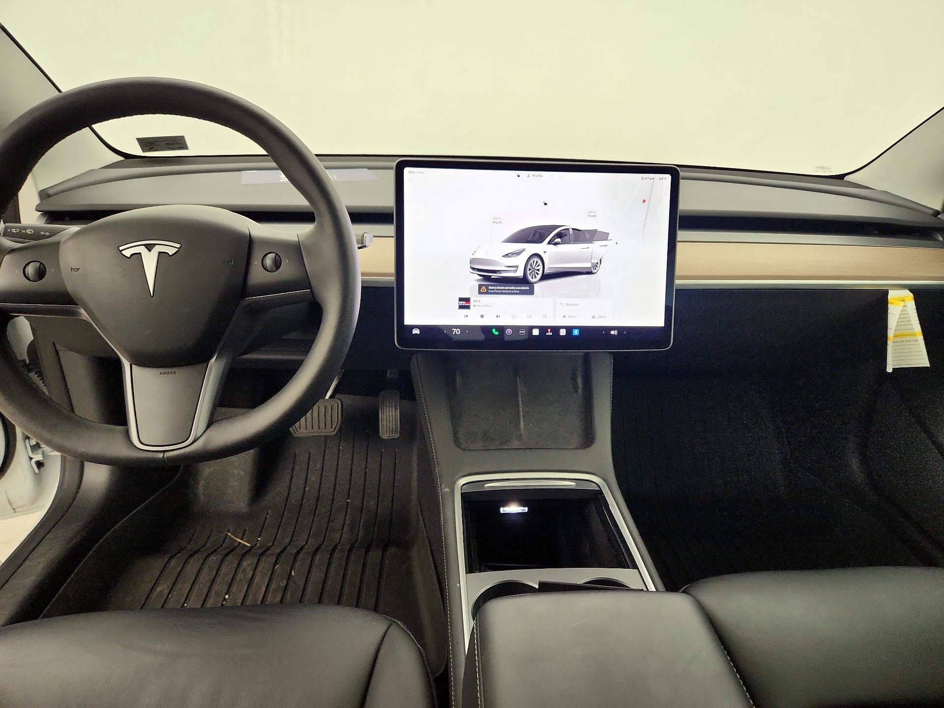 Thumbnail: 2023 Tesla Model 3 - 9