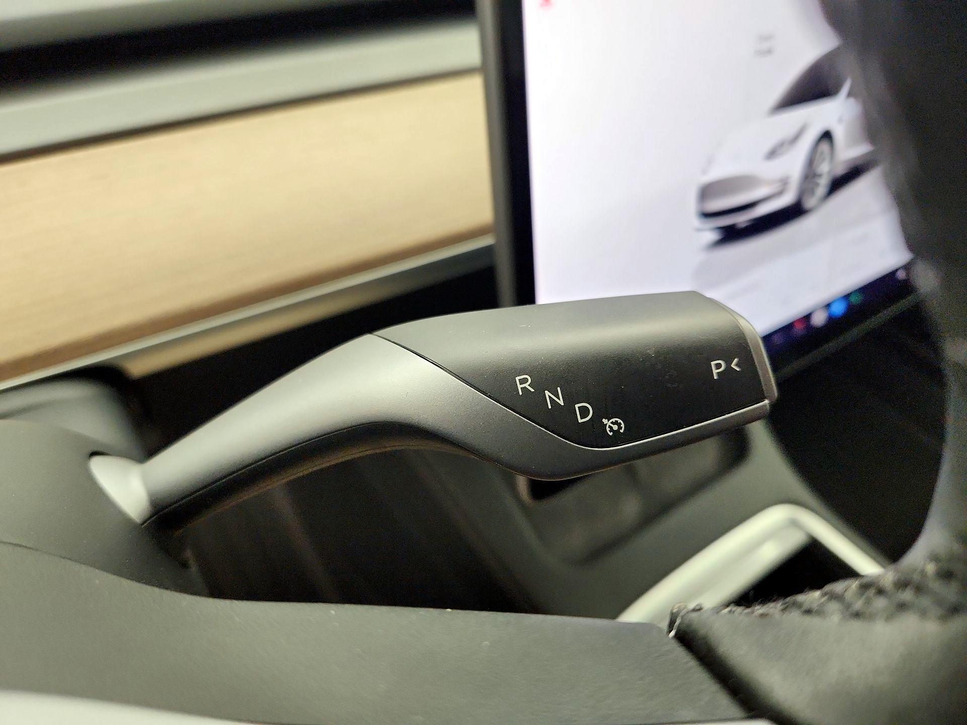 Thumbnail: 2023 Tesla Model 3 - 17
