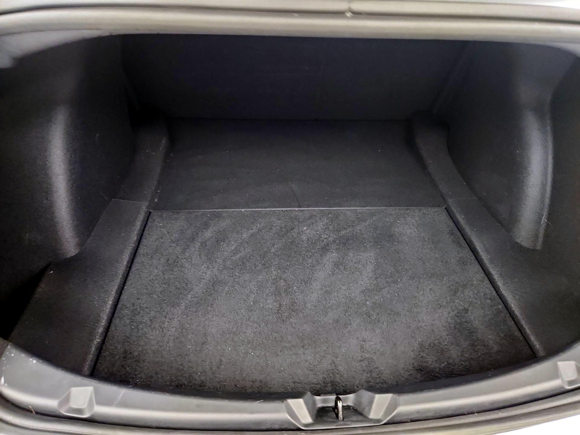 Thumbnail: 2023 Tesla Model 3 - 19