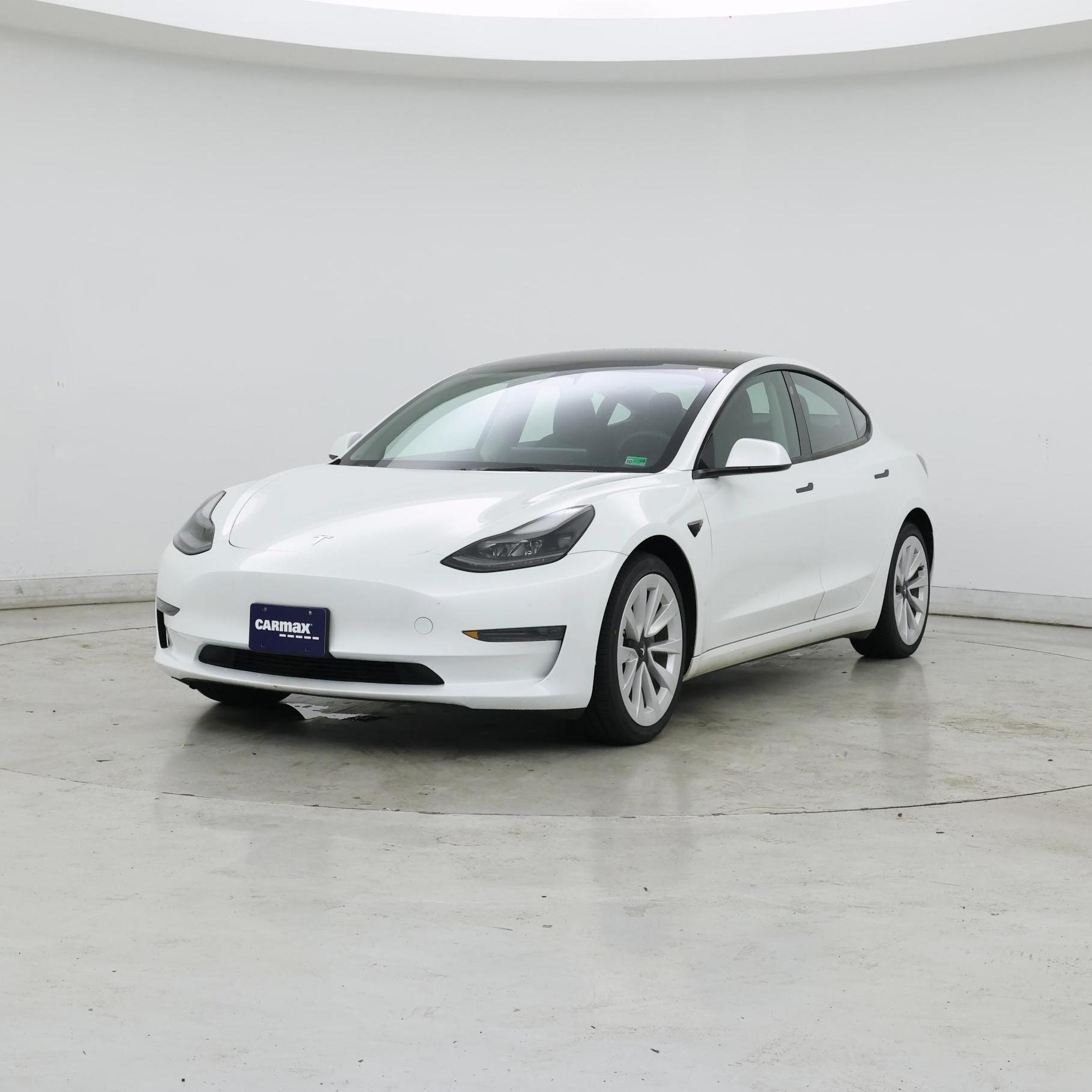 Thumbnail: 2023 Tesla Model 3 - 4