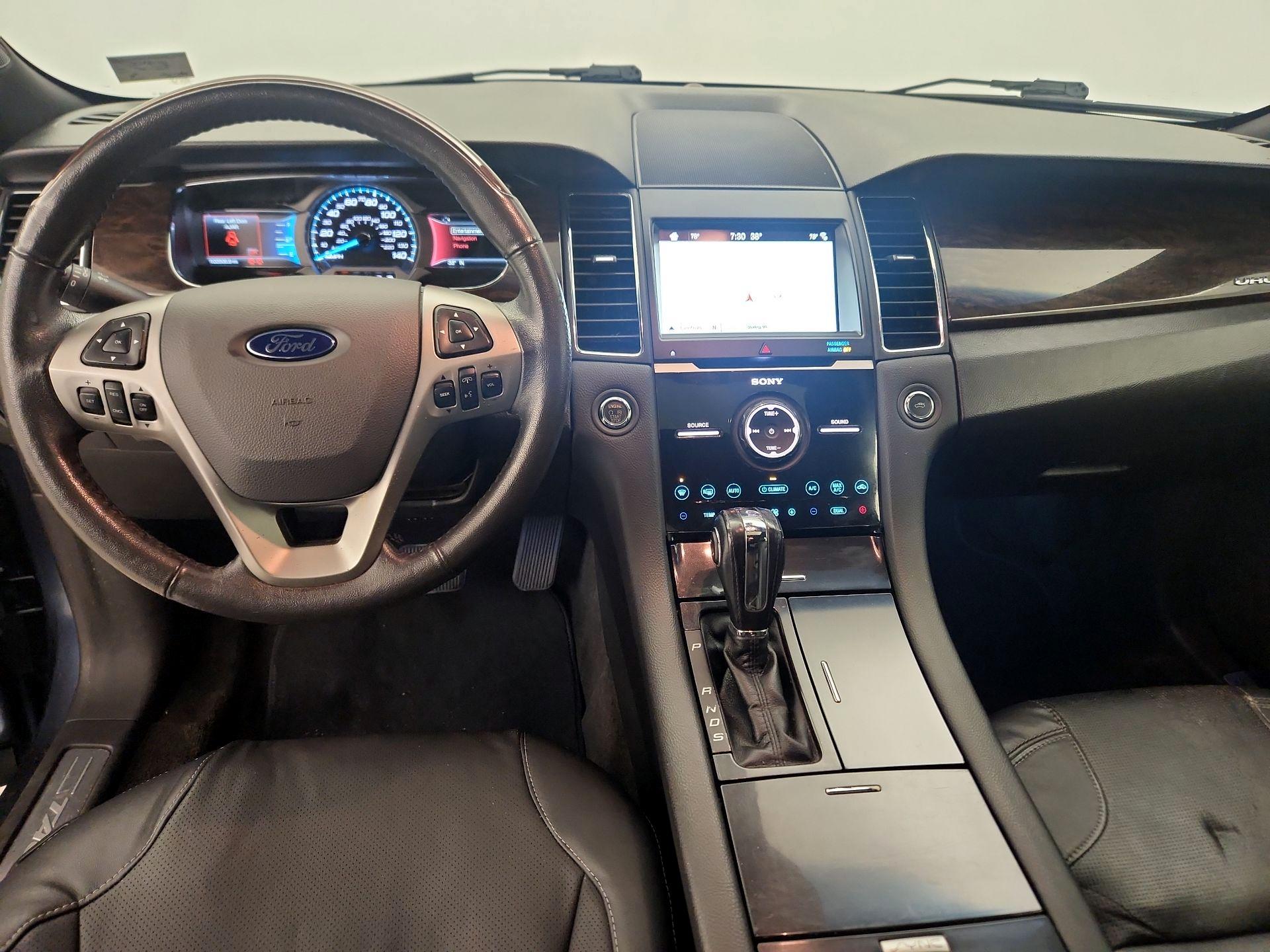 Thumbnail: 2018 Ford Taurus - 9