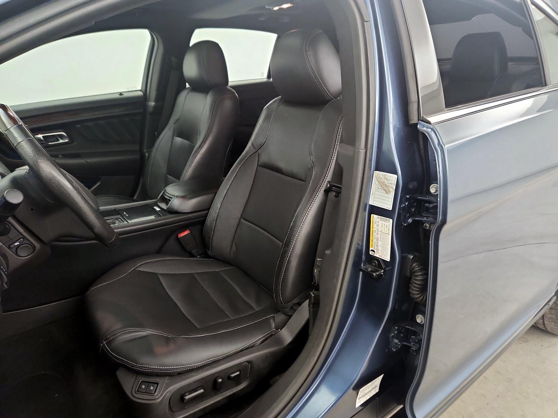 Thumbnail: 2018 Ford Taurus - 11