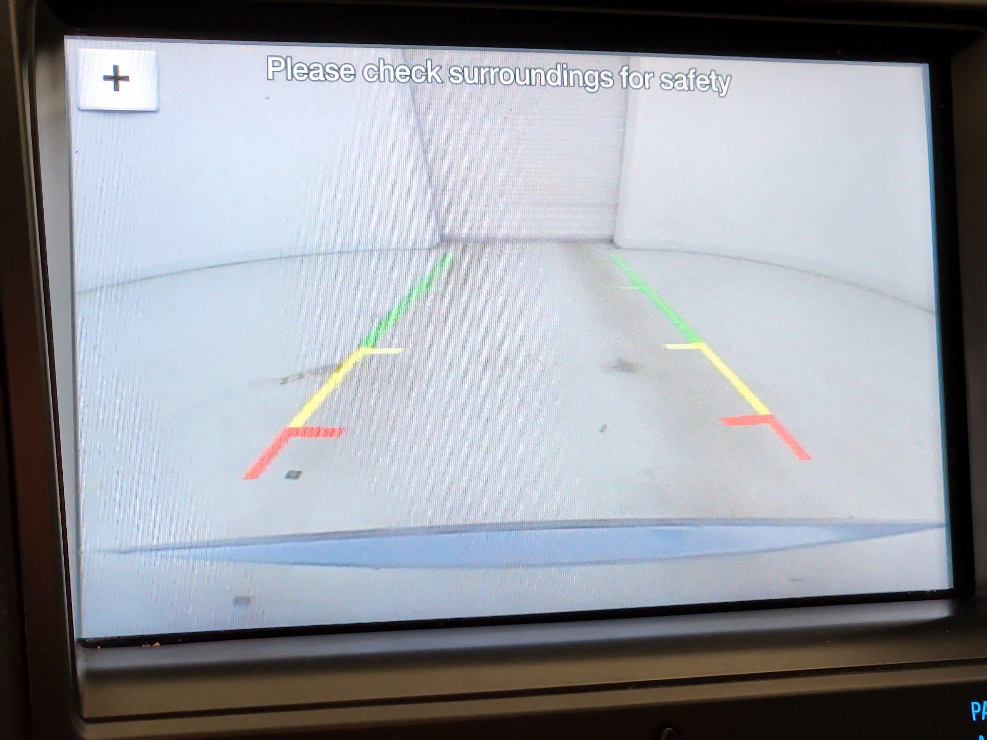 Thumbnail: 2018 Ford Taurus - 15