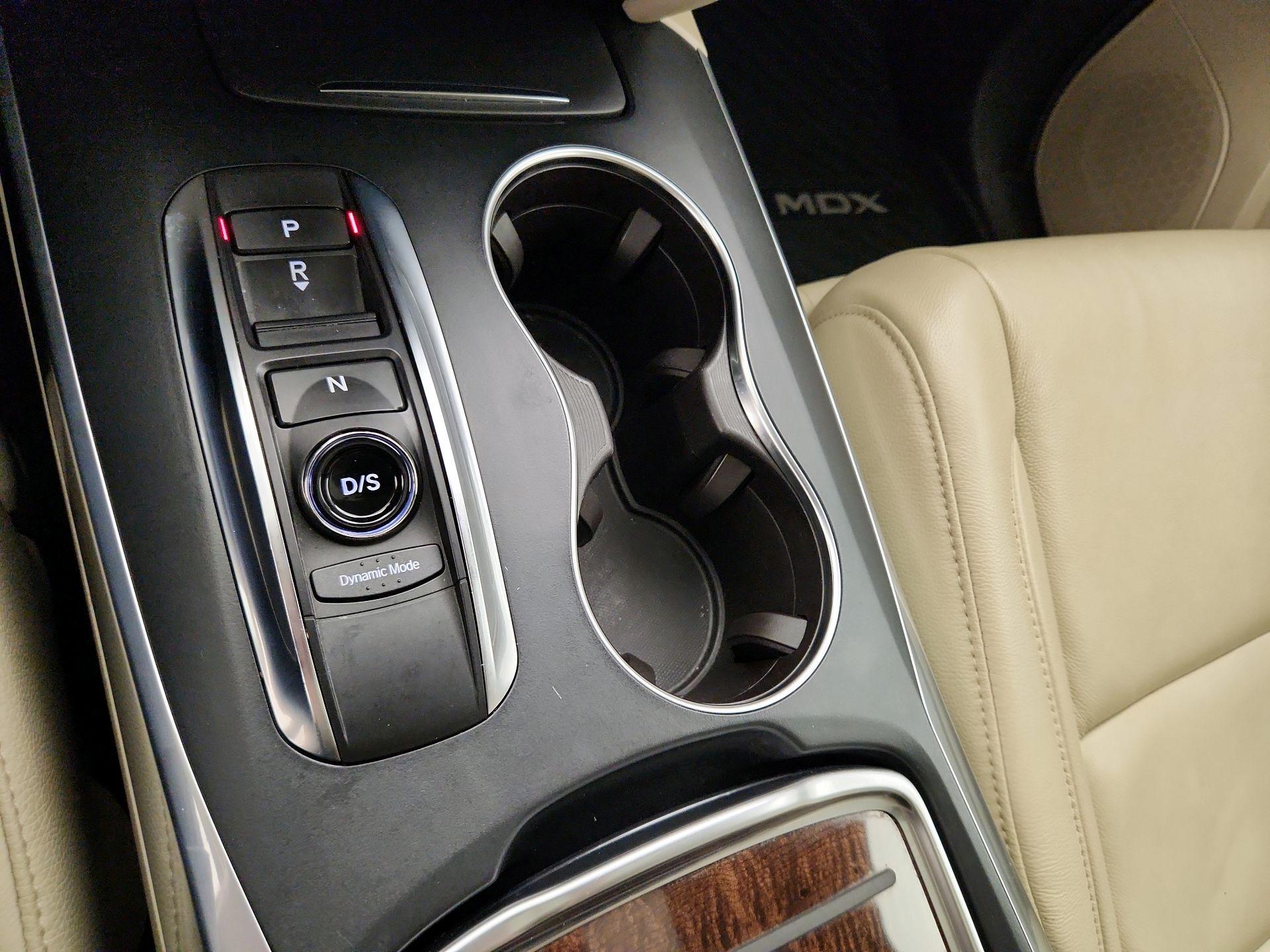 Thumbnail: 2018 Acura MDX - 18