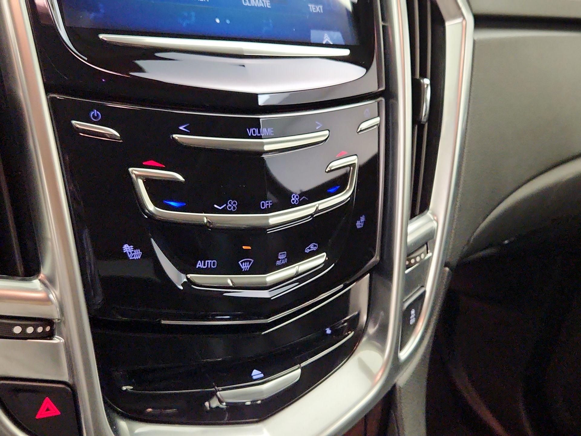 Thumbnail: 2015 Cadillac SRX - 17