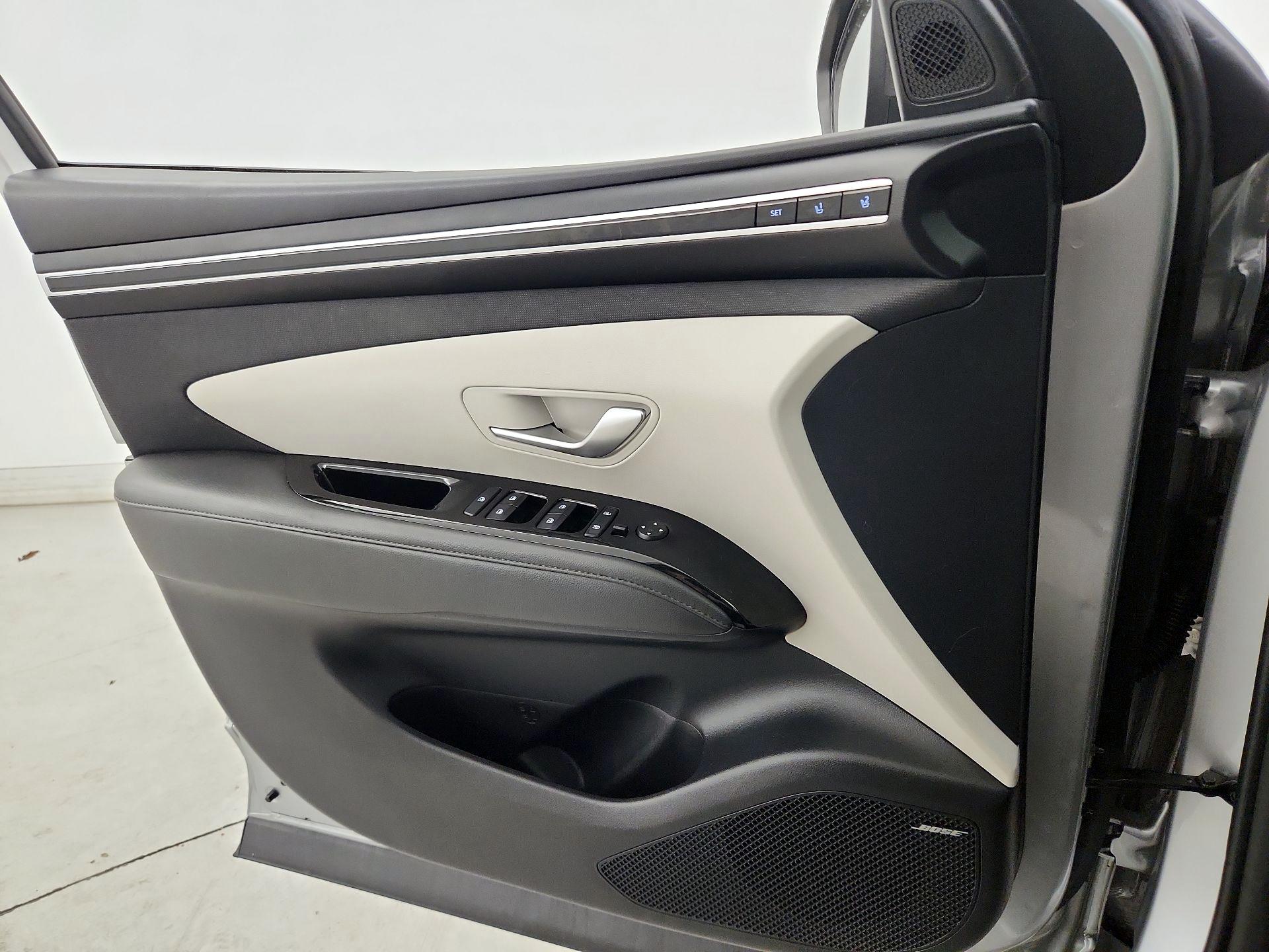 Thumbnail: 2022 Hyundai Tucson - 12