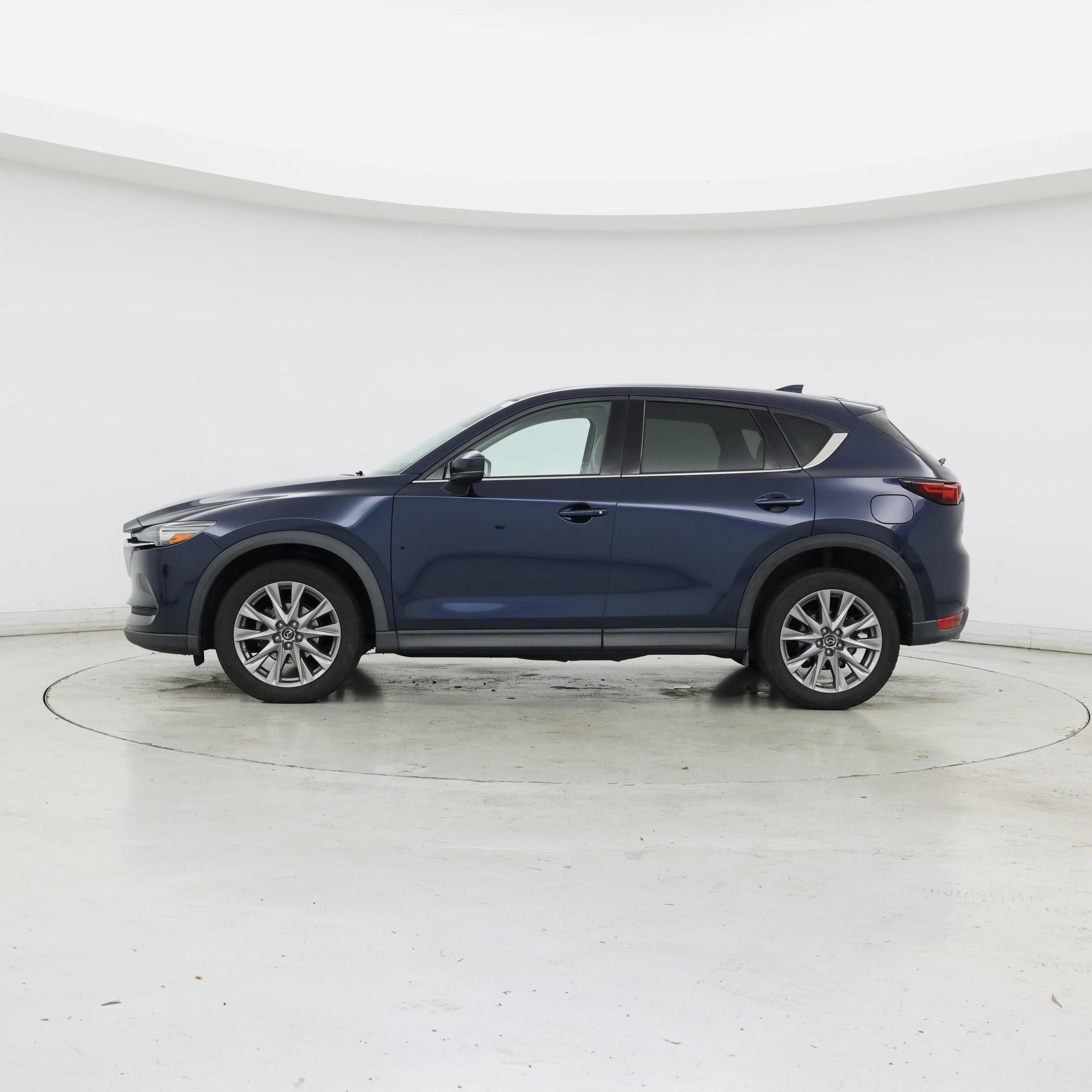 Thumbnail: 2020 Mazda CX-5 - 3
