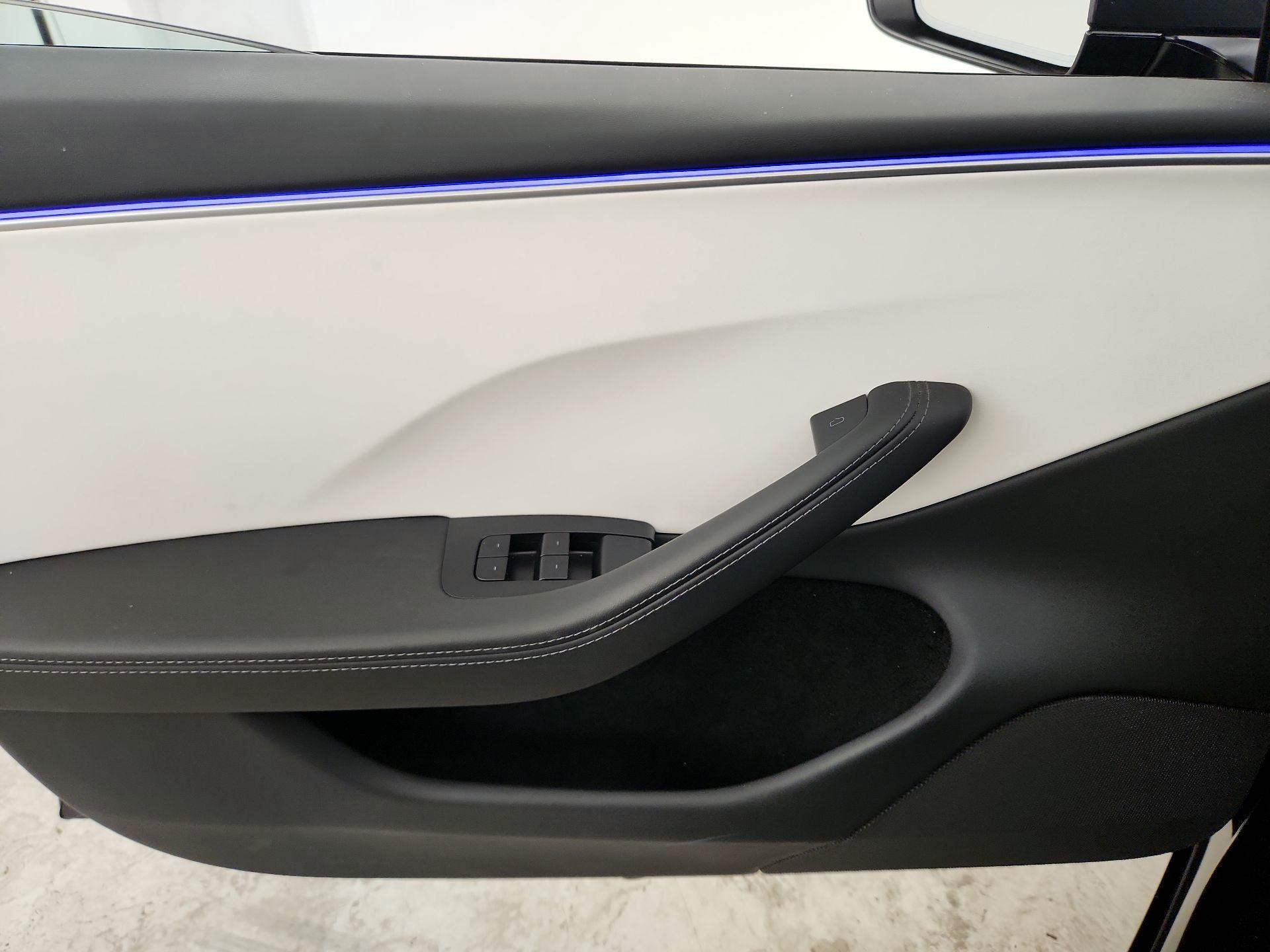 Thumbnail: 2024 Tesla Model 3 - 12
