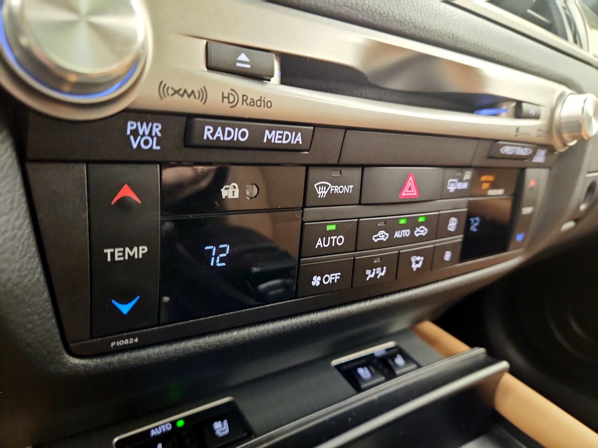 Thumbnail: 2015 Lexus GS - 17