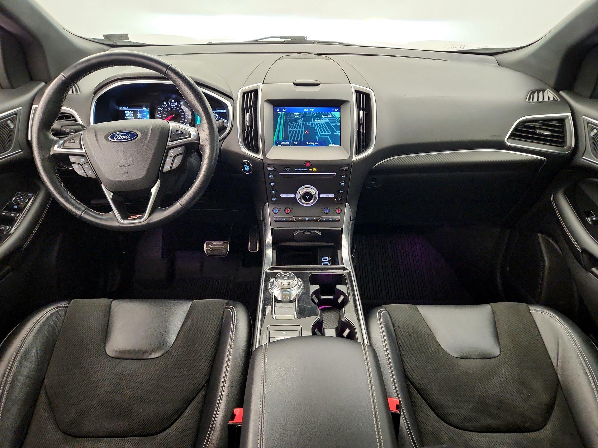 Thumbnail: 2019 Ford Edge - 9