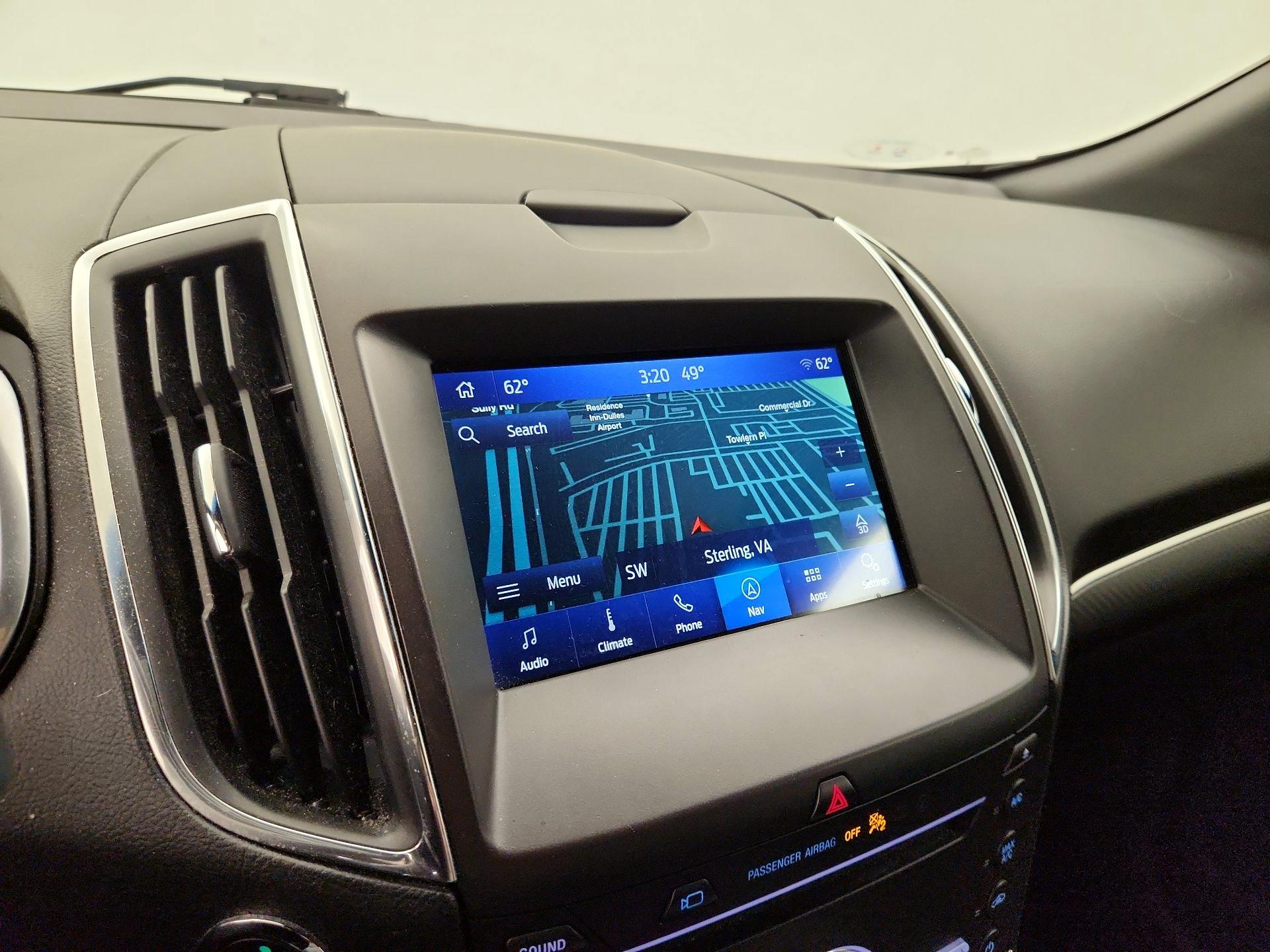 Thumbnail: 2019 Ford Edge - 14