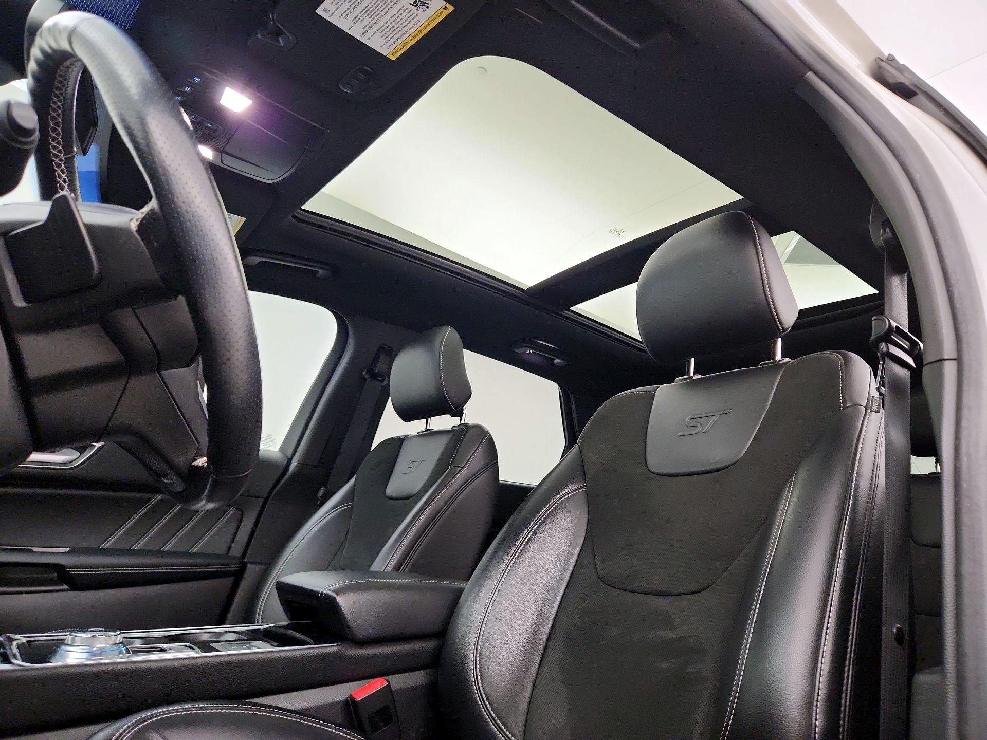 Thumbnail: 2019 Ford Edge - 20