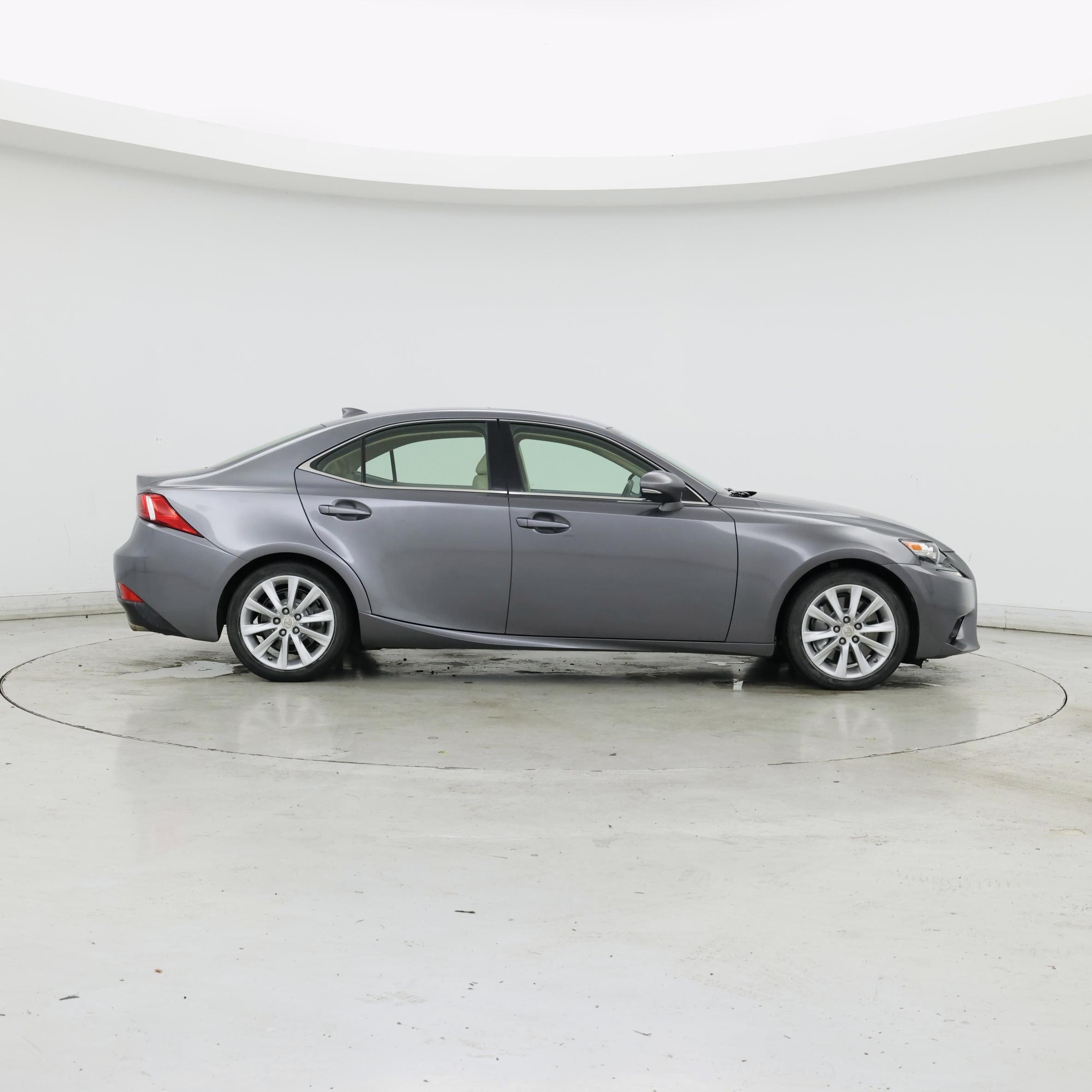 Thumbnail: 2016 Lexus IS - 7