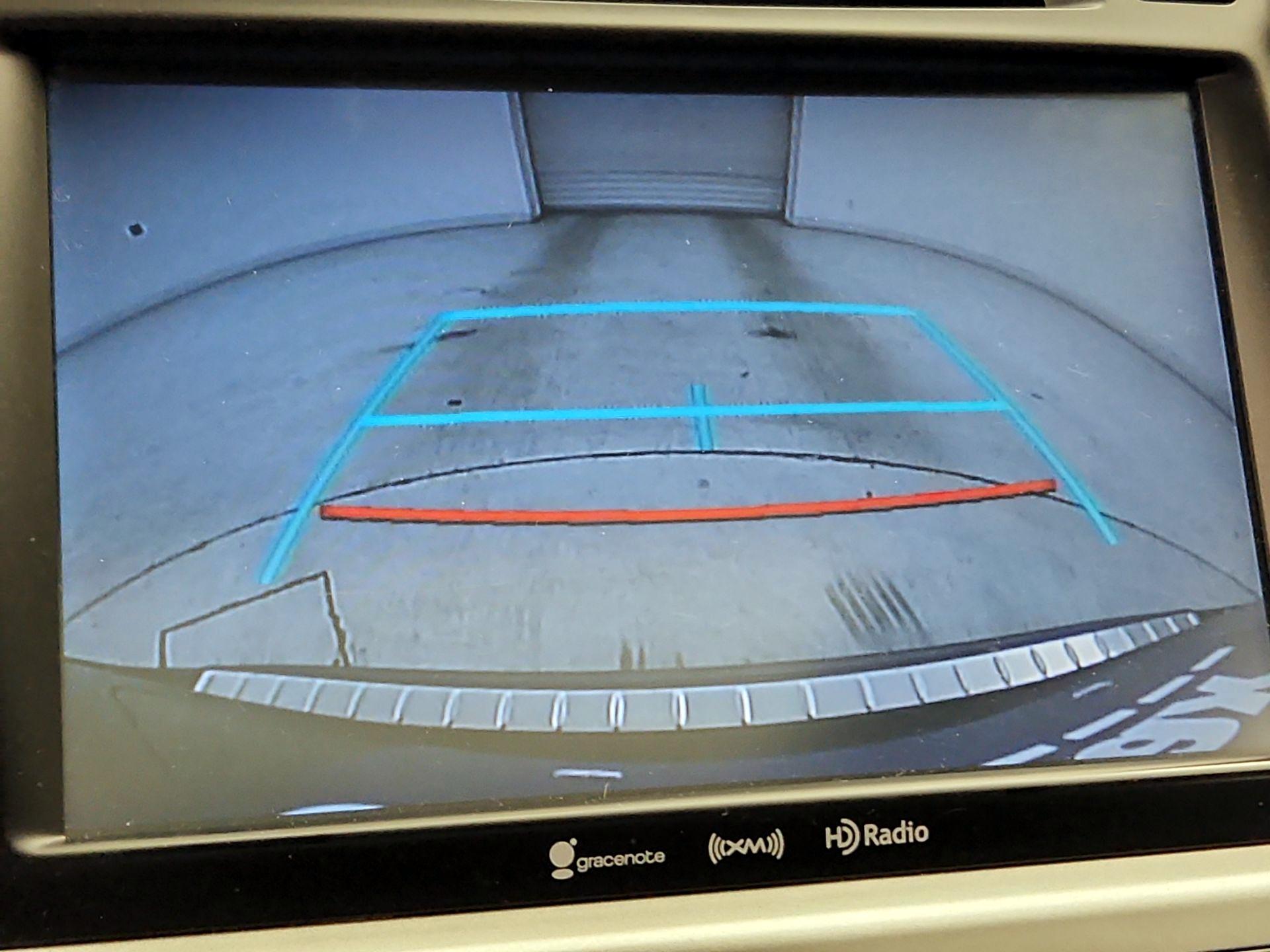 Thumbnail: 2018 Toyota Highlander - 15