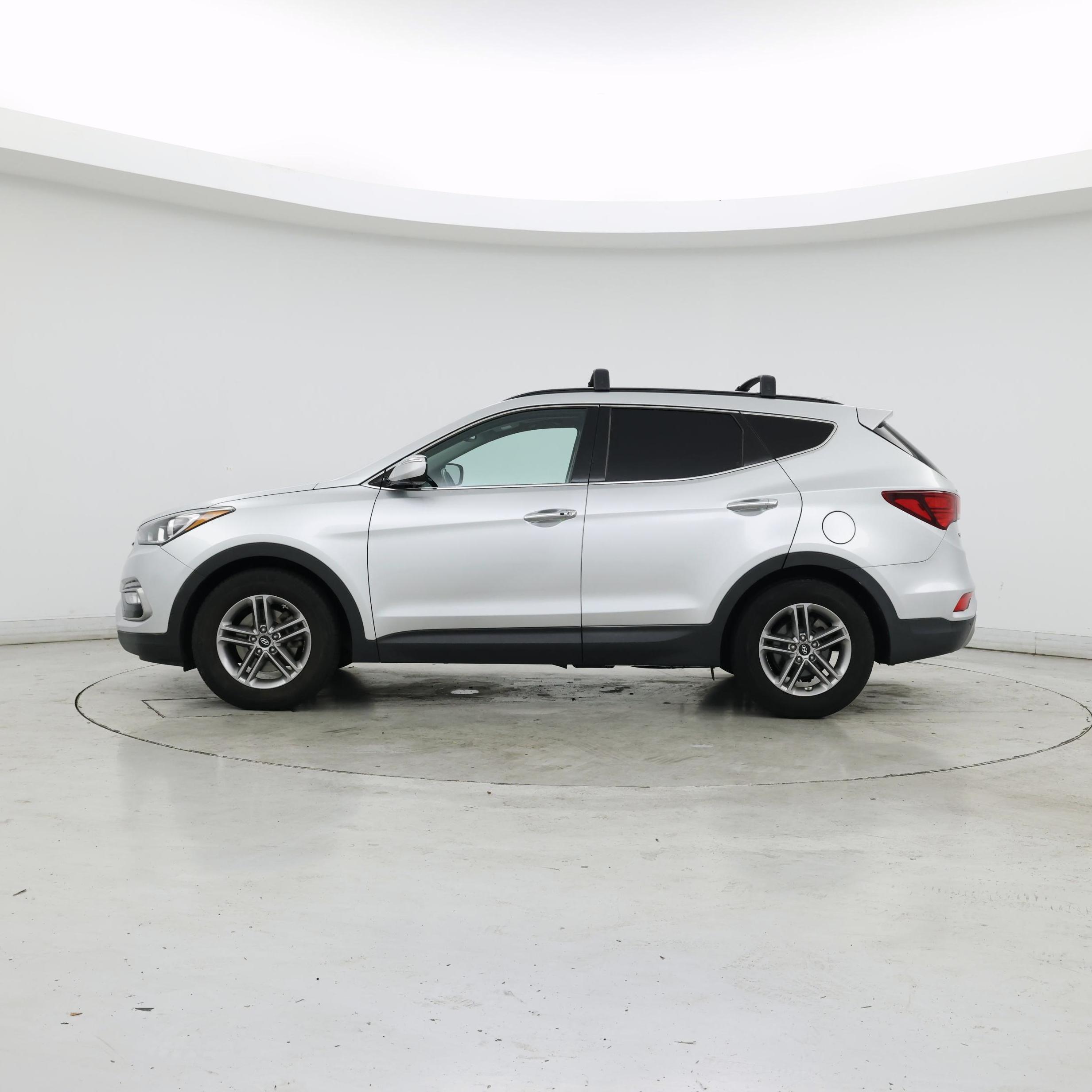 Thumbnail: 2018 Hyundai Santa Fe - 3
