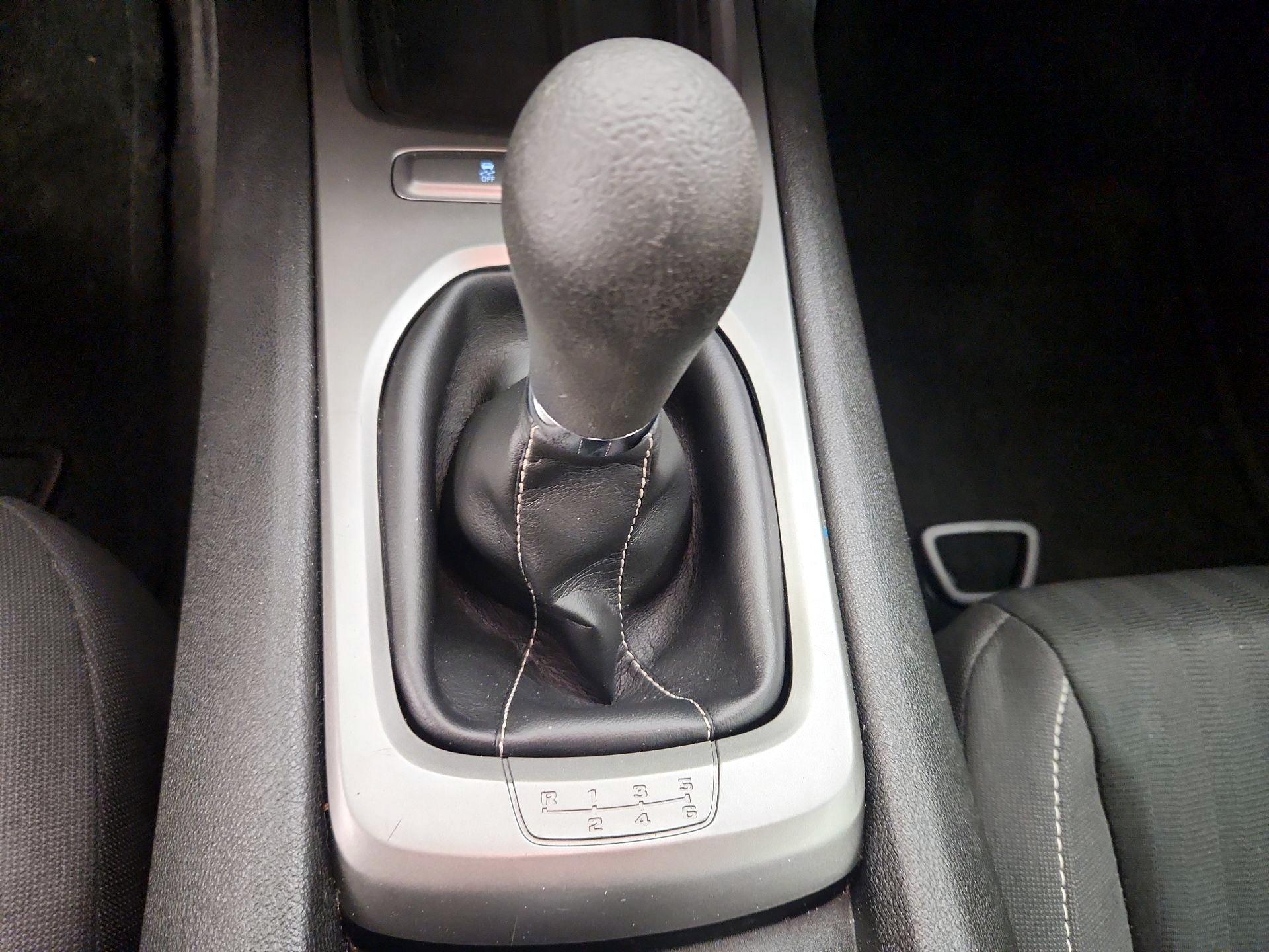 Thumbnail: 2014 Chevrolet Camaro - 16