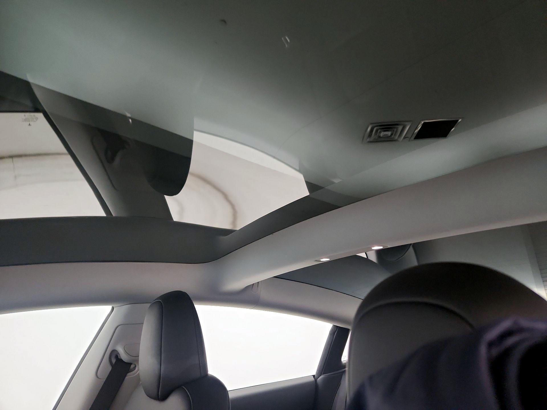 Thumbnail: 2023 Tesla Model 3 - 19