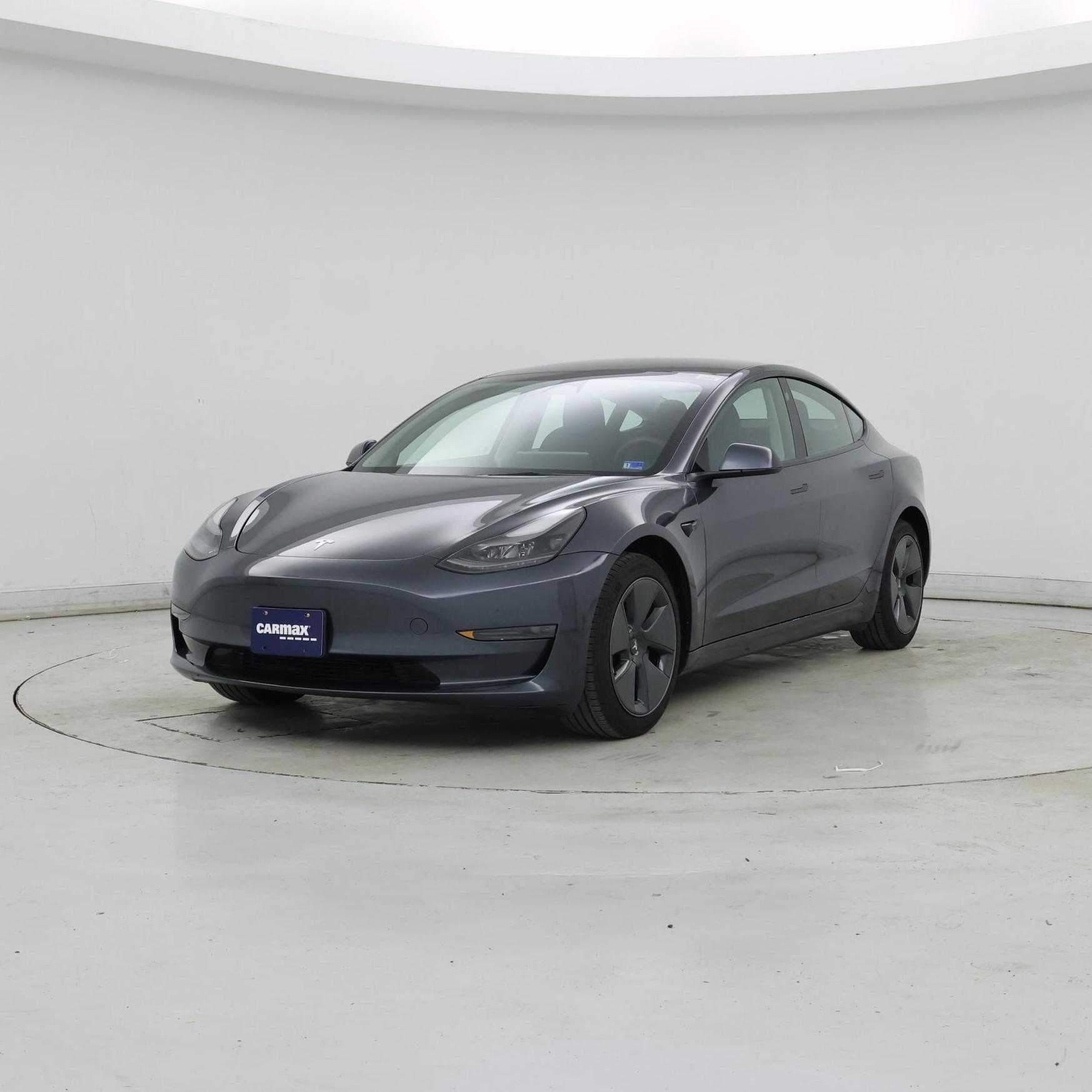 Thumbnail: 2023 Tesla Model 3 - 4