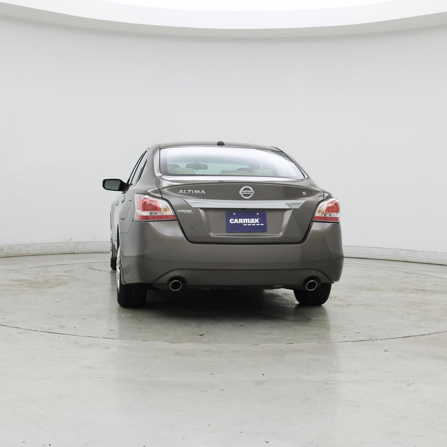 Thumbnail: 2015 Nissan Altima - 6