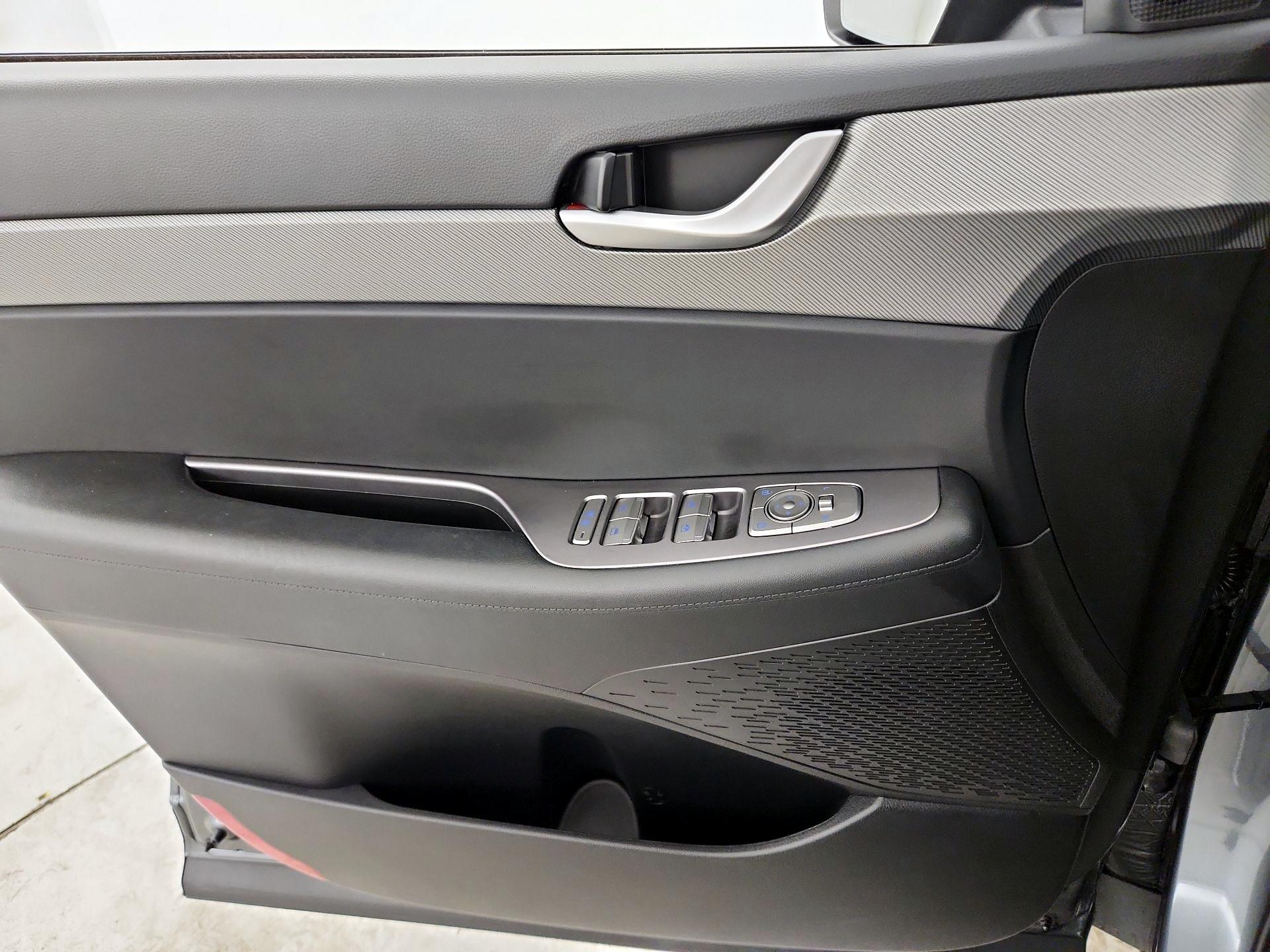 Thumbnail: 2023 Hyundai Palisade - 12