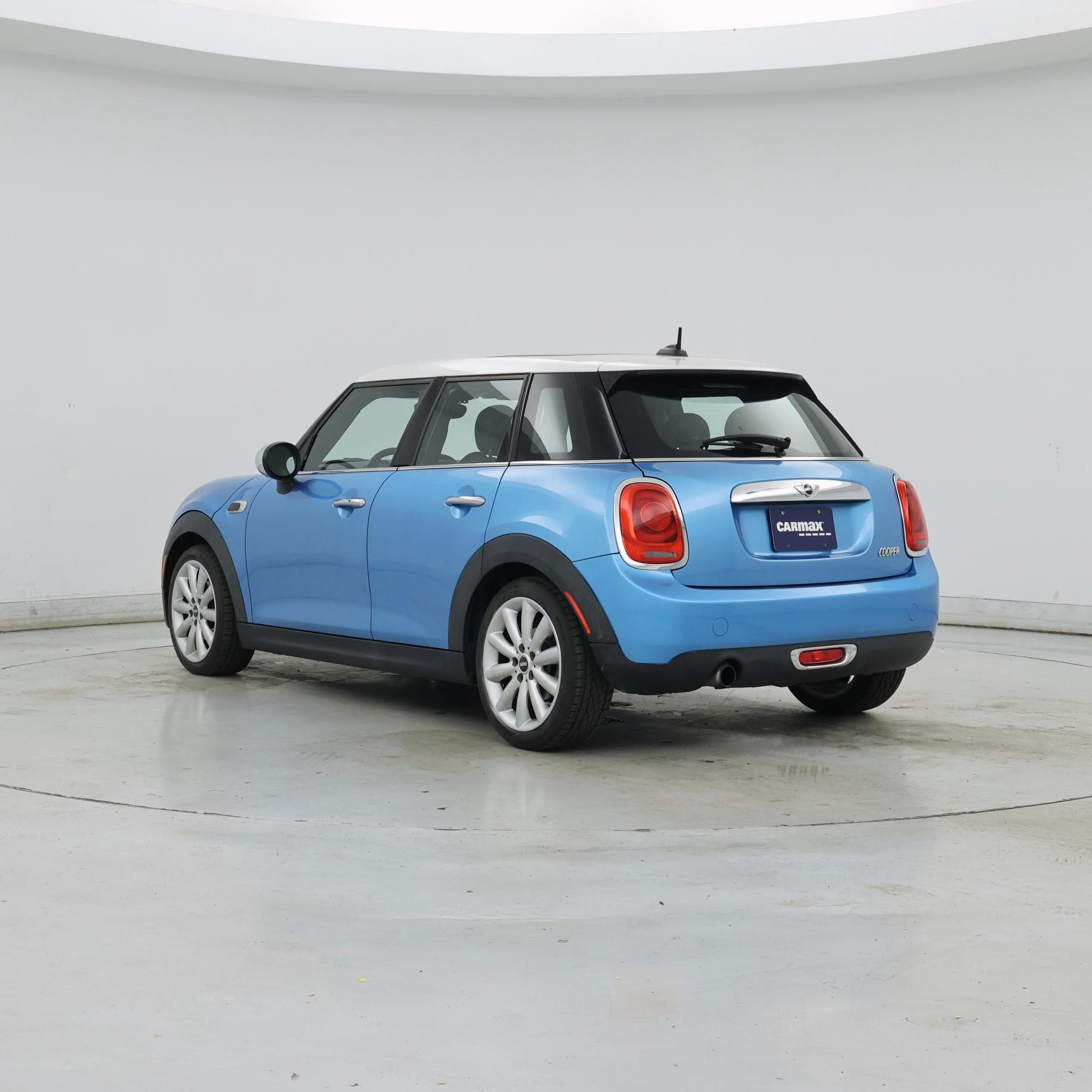Thumbnail: 2016 MINI Cooper Hardtop - 2