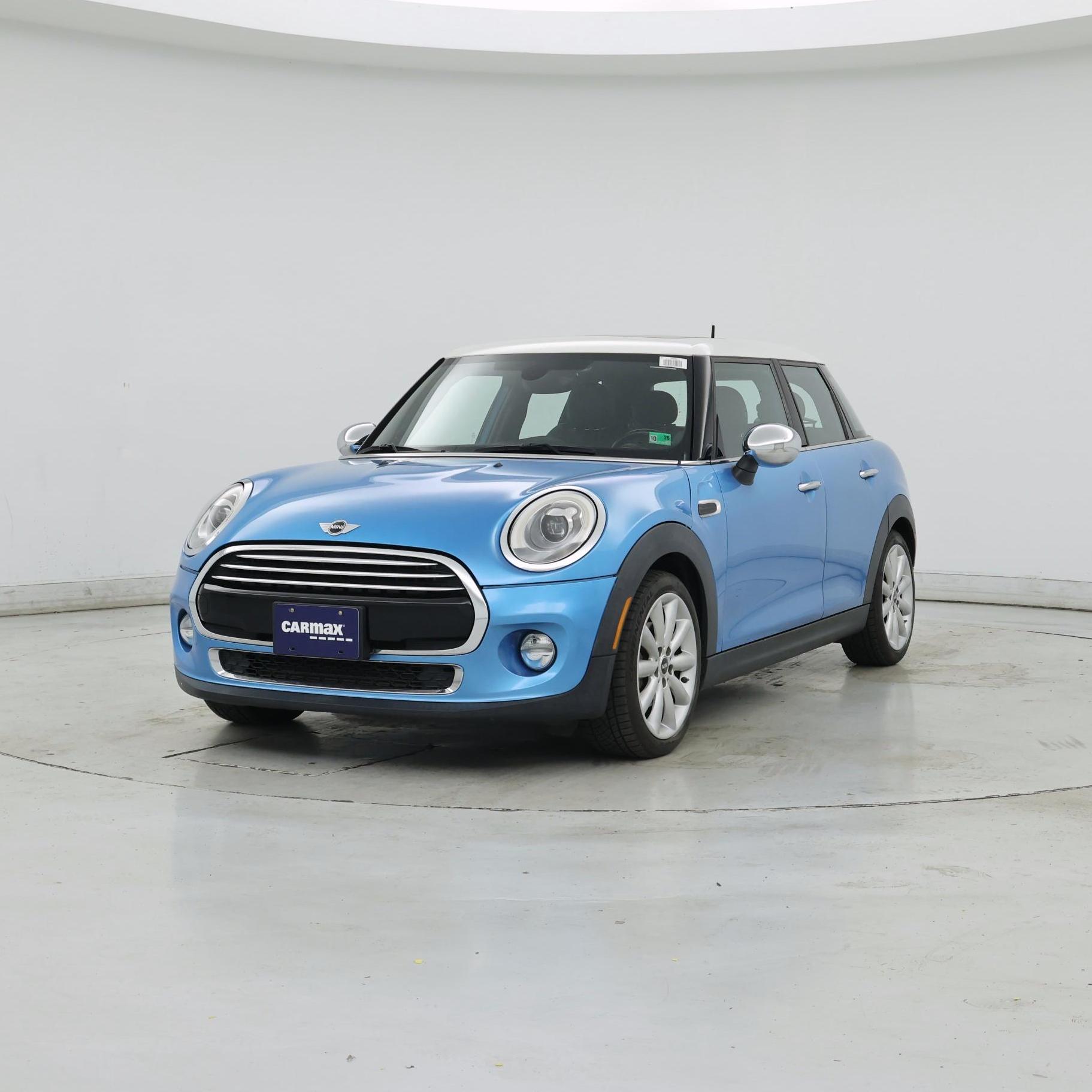 Thumbnail: 2016 MINI Cooper Hardtop - 4