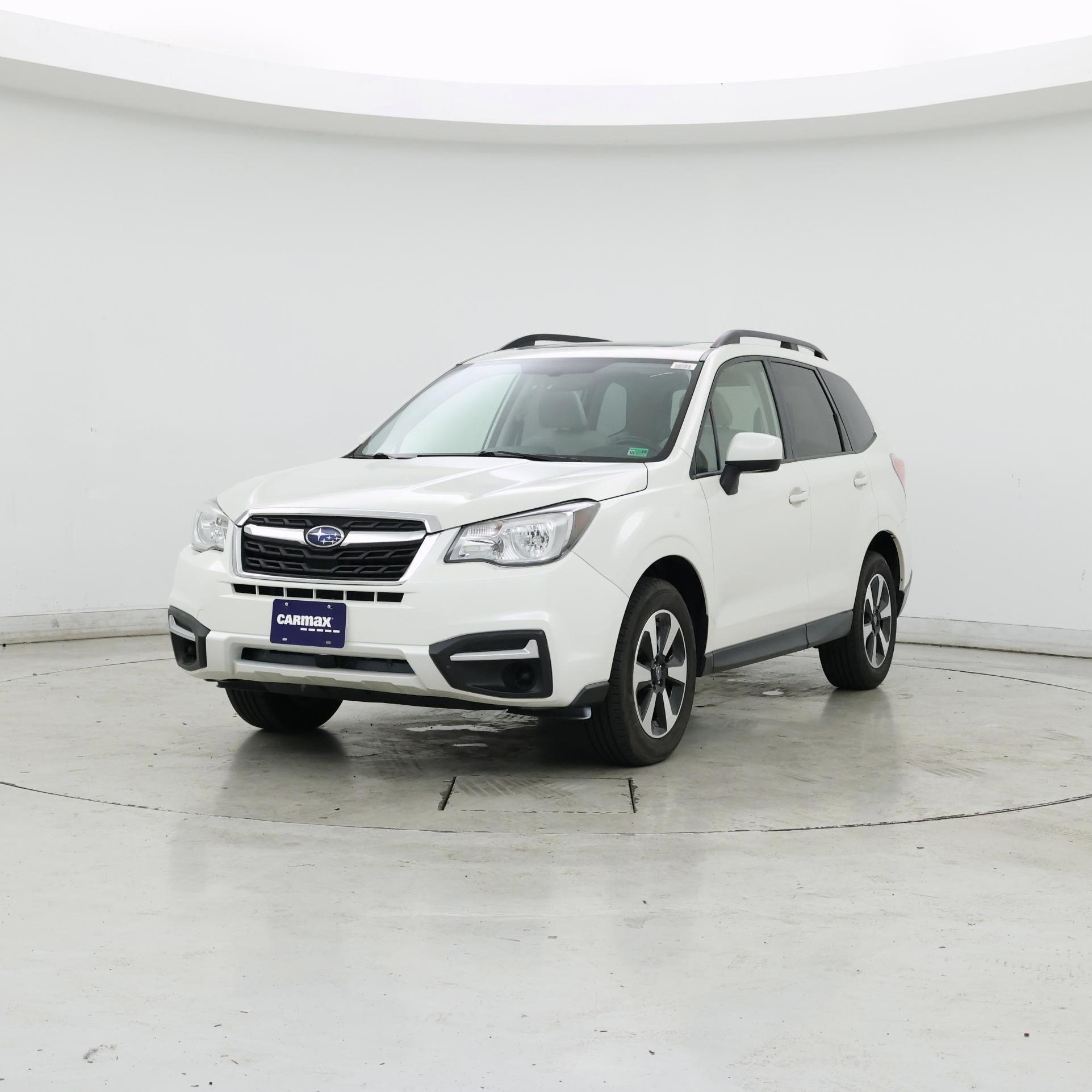 Thumbnail: 2017 Subaru Forester - 4